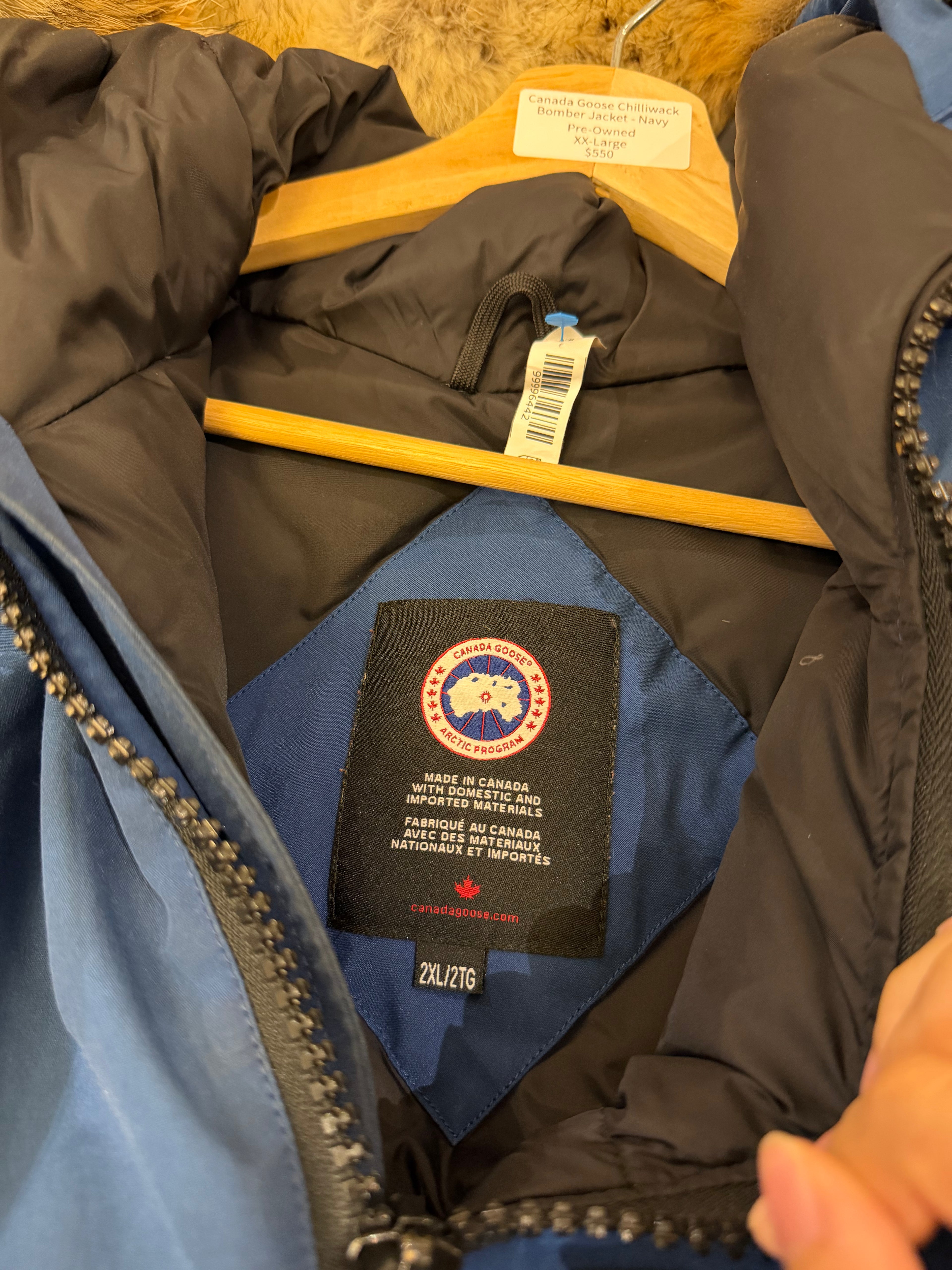 Canada Goose Chilliwack
Bomber Jacket - Navy