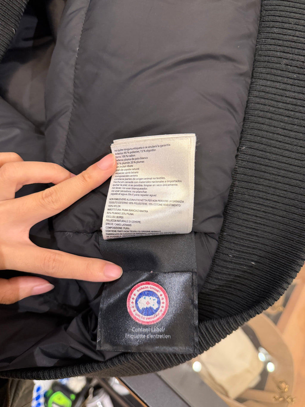 Canada Goose Chilliwack
Bomber Jacket - Navy