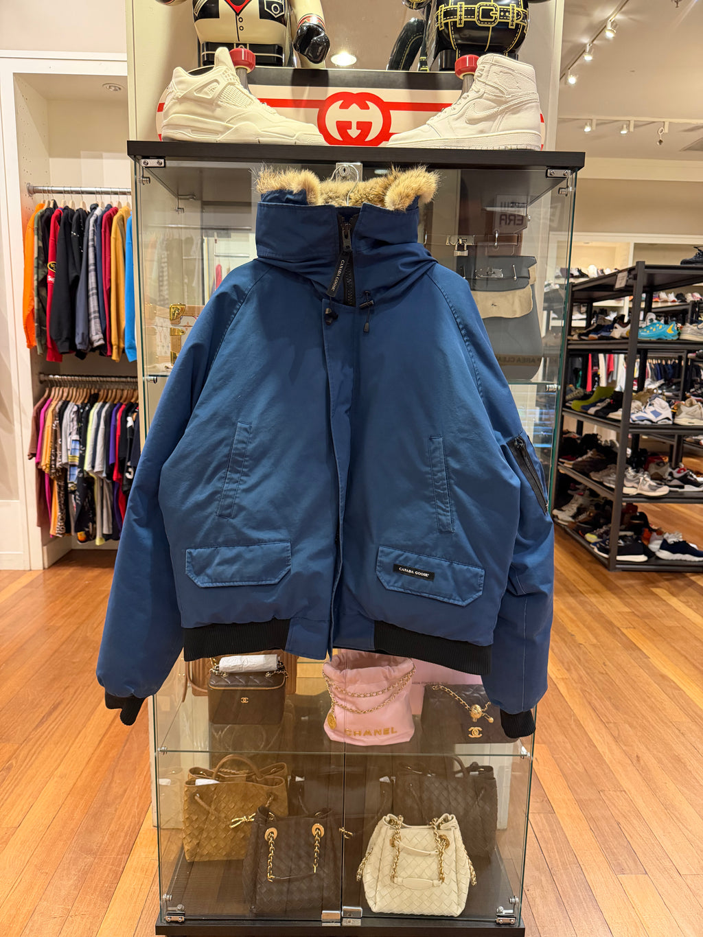 Canada Goose Chilliwack
Bomber Jacket - Navy