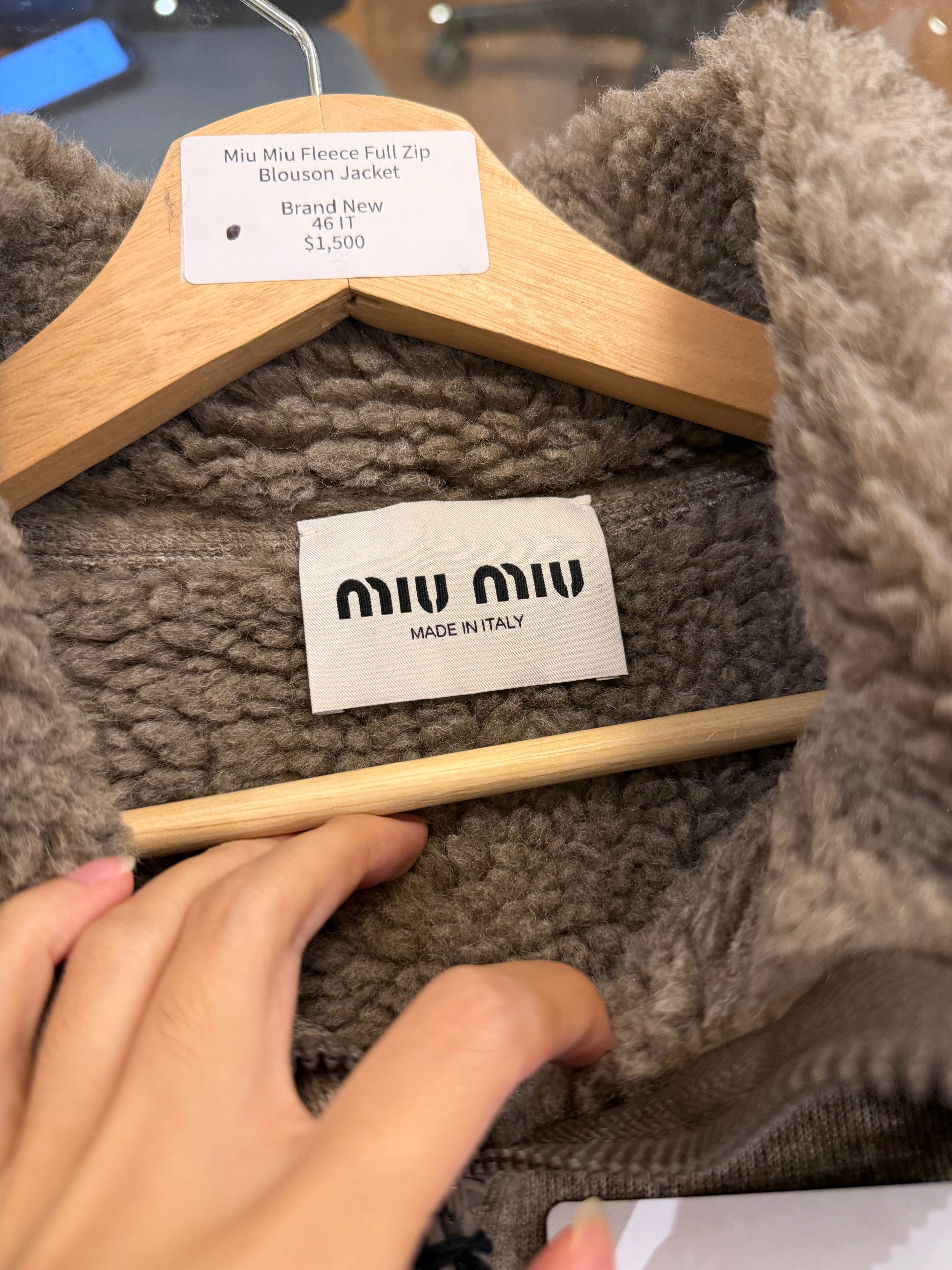 Miu Miu Fleece Full Zip
Blouson Jacket