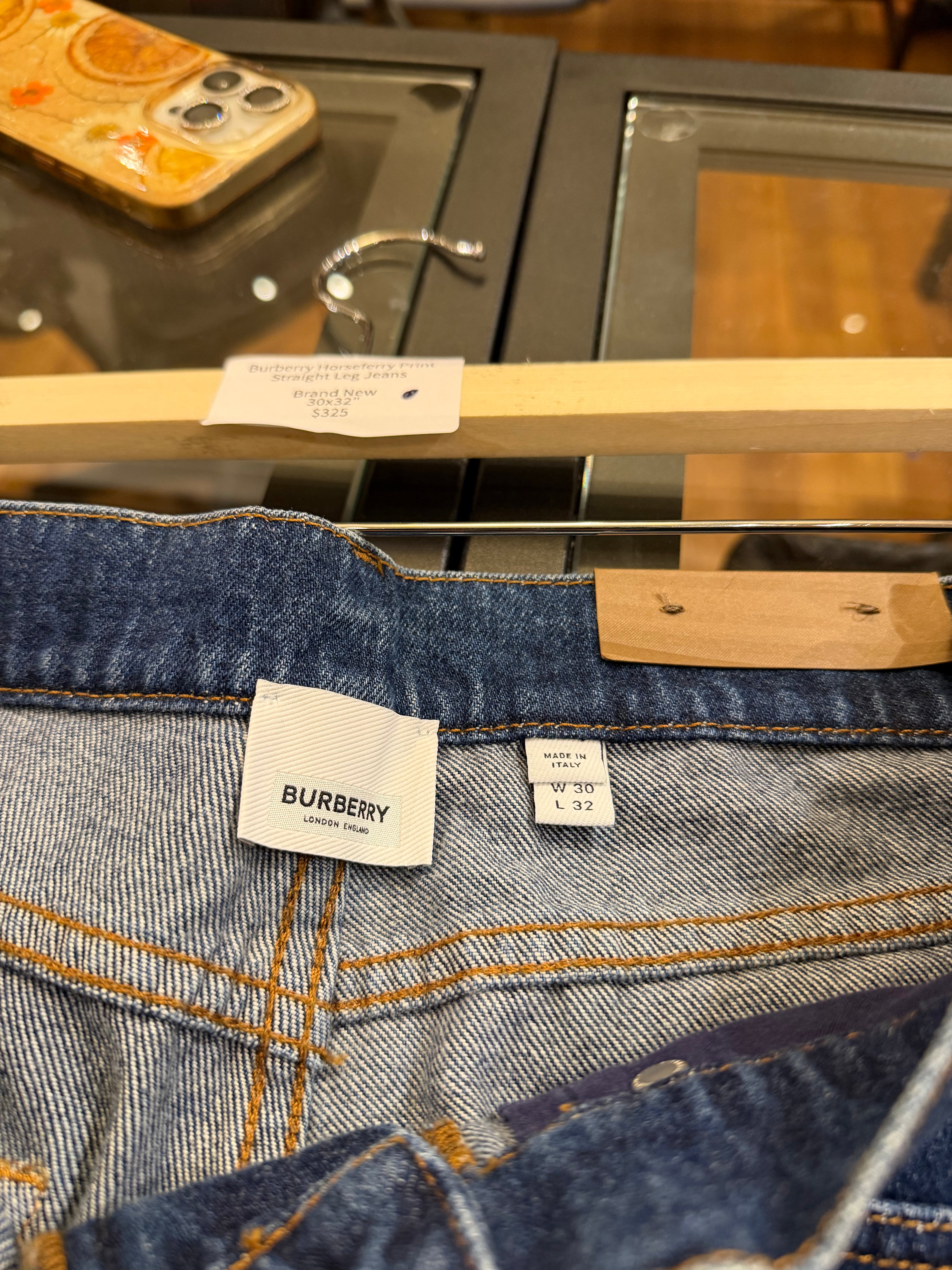 Burberry Horseferry Print
Straight Leg Jeans