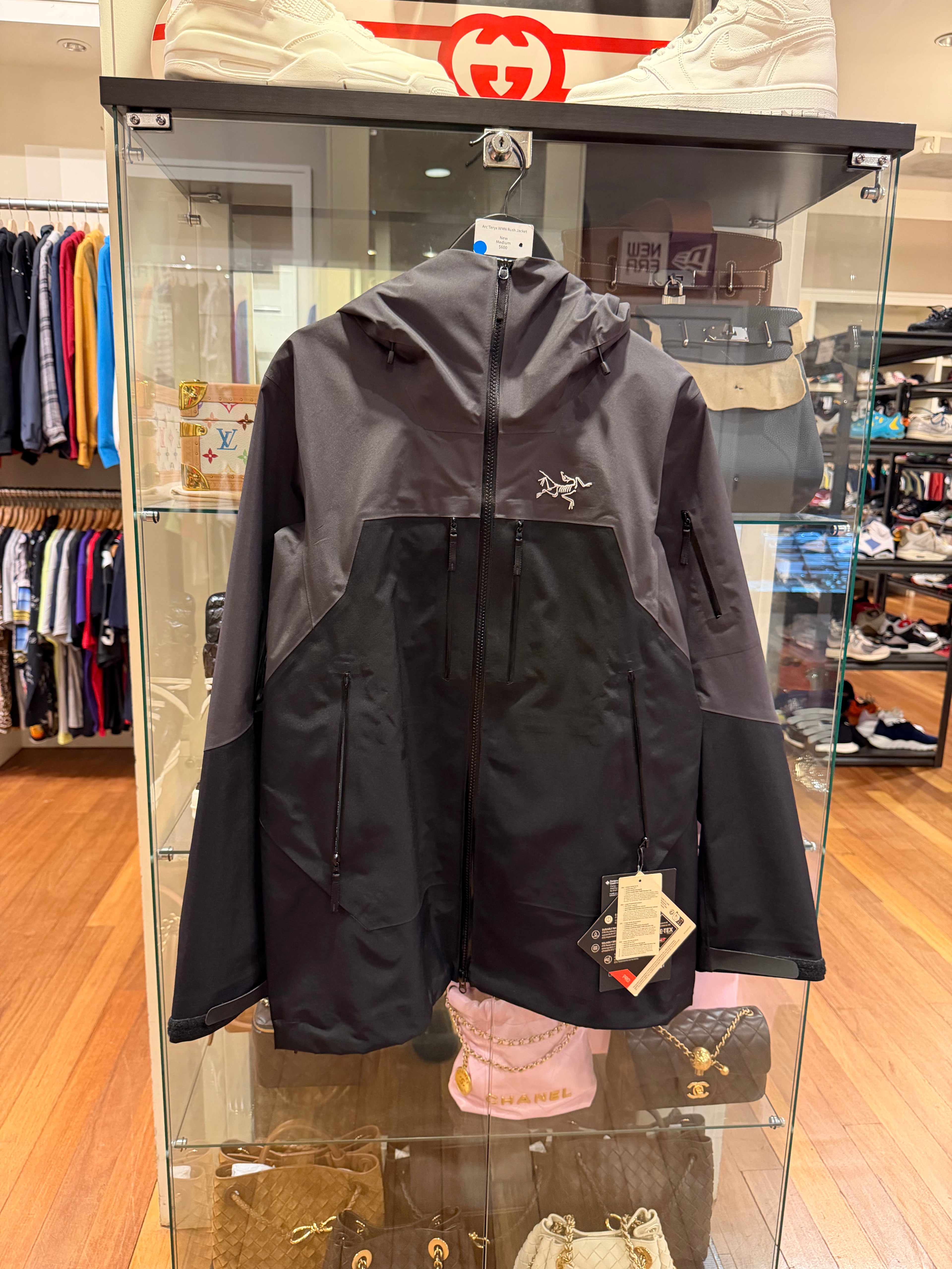 Arc' Teryx WMN Rush Jacket