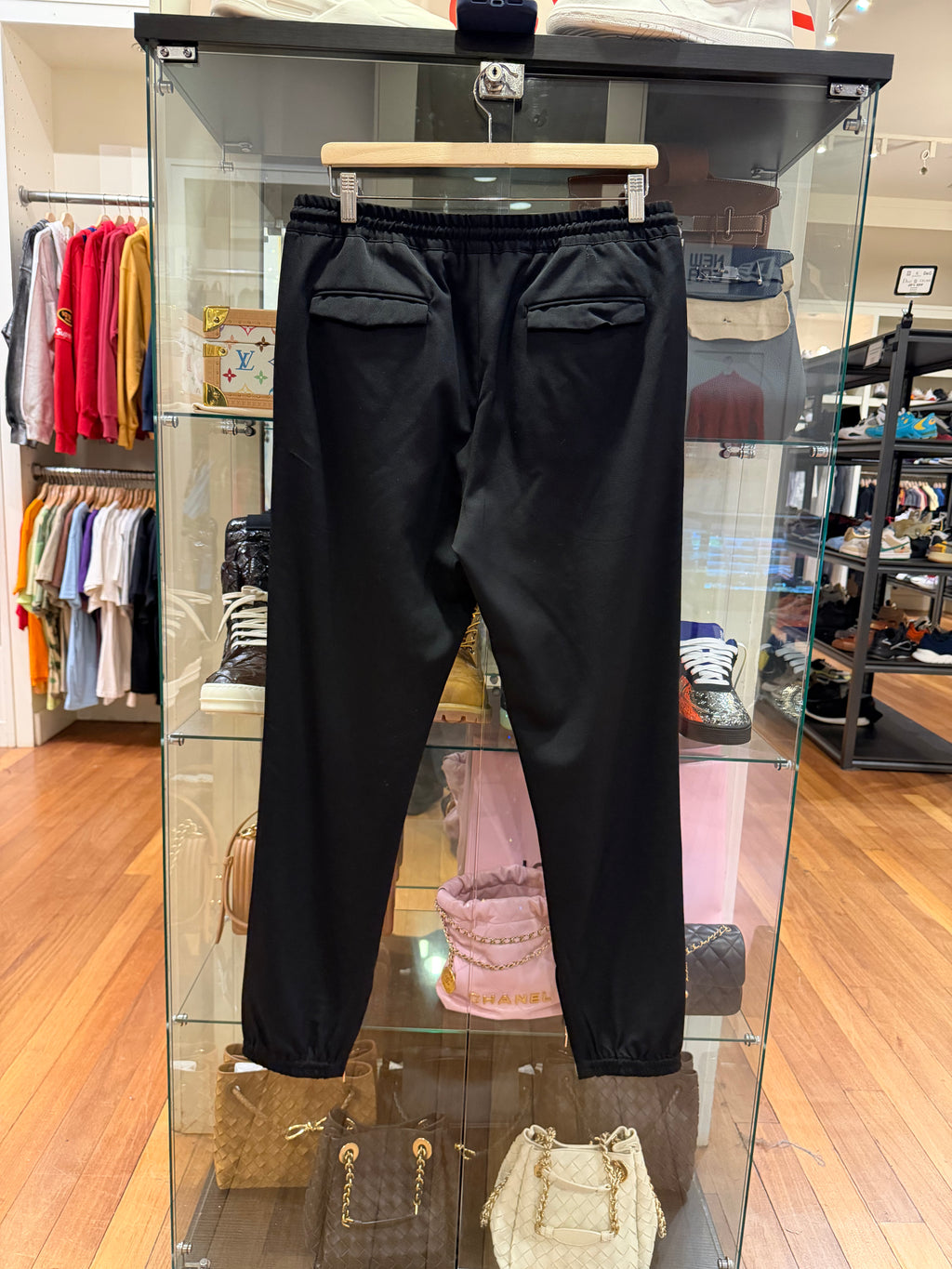 Dior x KAWS Crystal Bee
Joggers