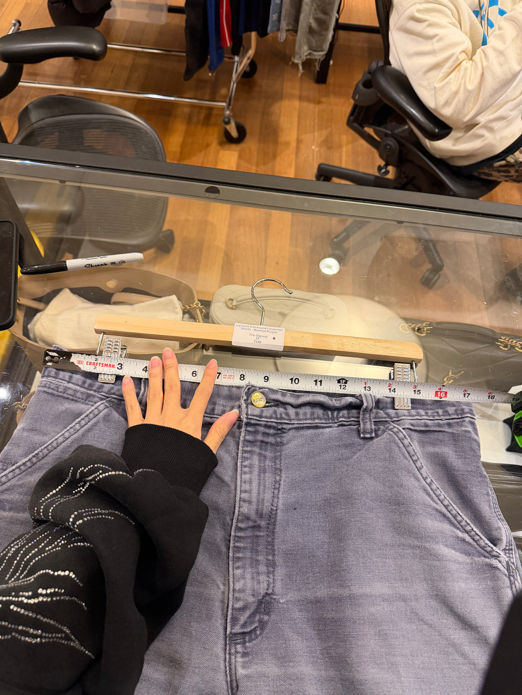 Carhartt Distressed Carpenter
Shorts