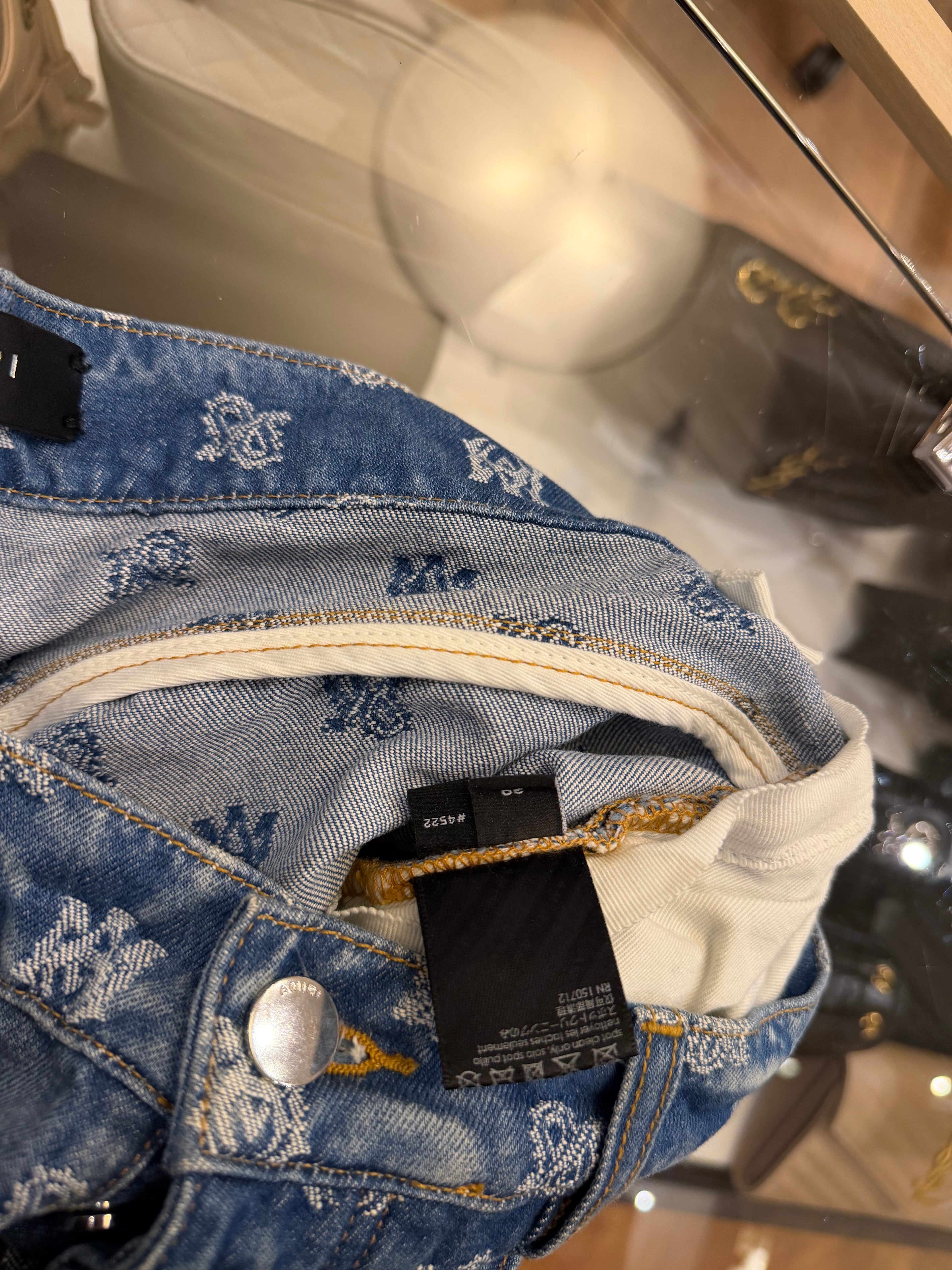 Amiri MA Paisley Jacquard
Jeans