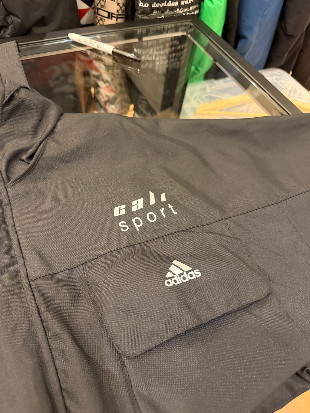 Adidas x yeezy Season 5
Calabasas Windbreaker