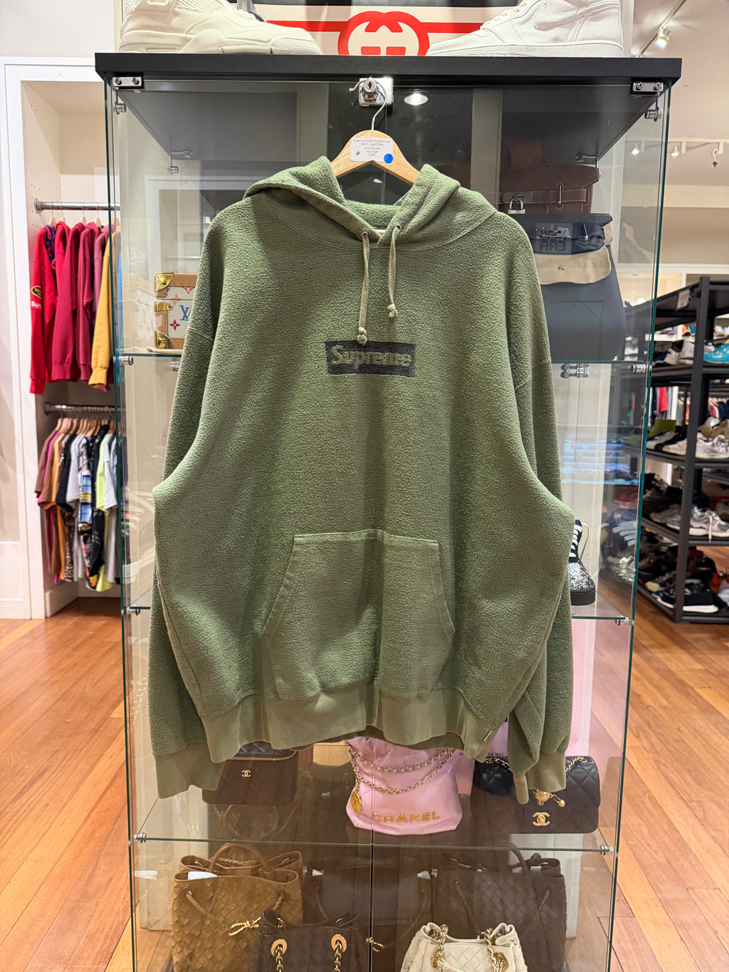 Supreme Inside Out Box Logo
SS23 - Light Olive