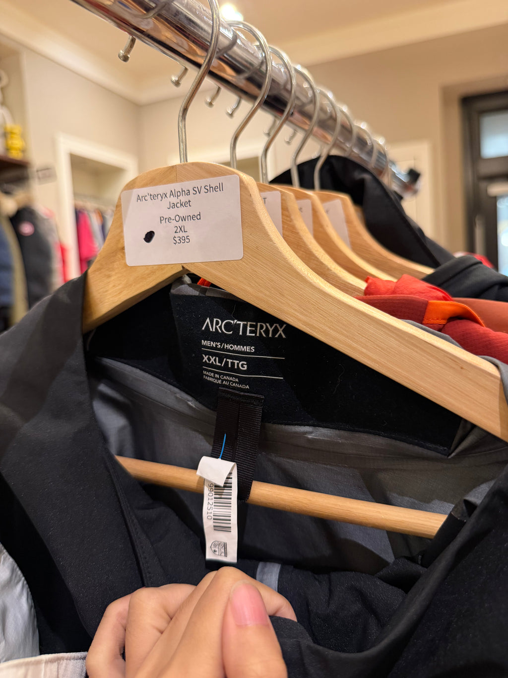 Arc'teryx Alpha SV Shell
Jacket
