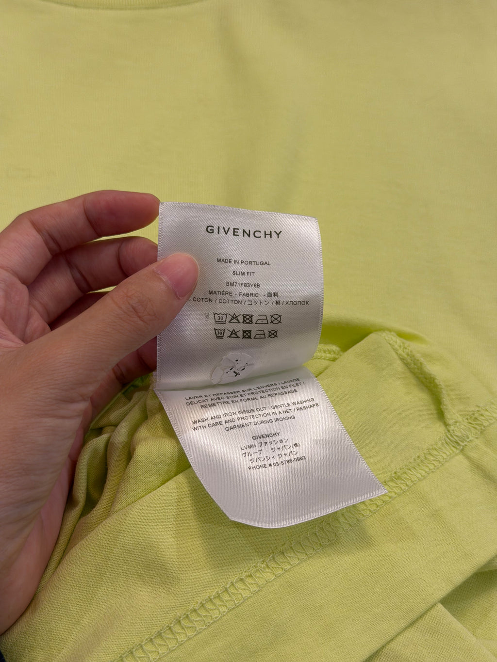 Givenchy Spell Out Tee -
Highlighter
