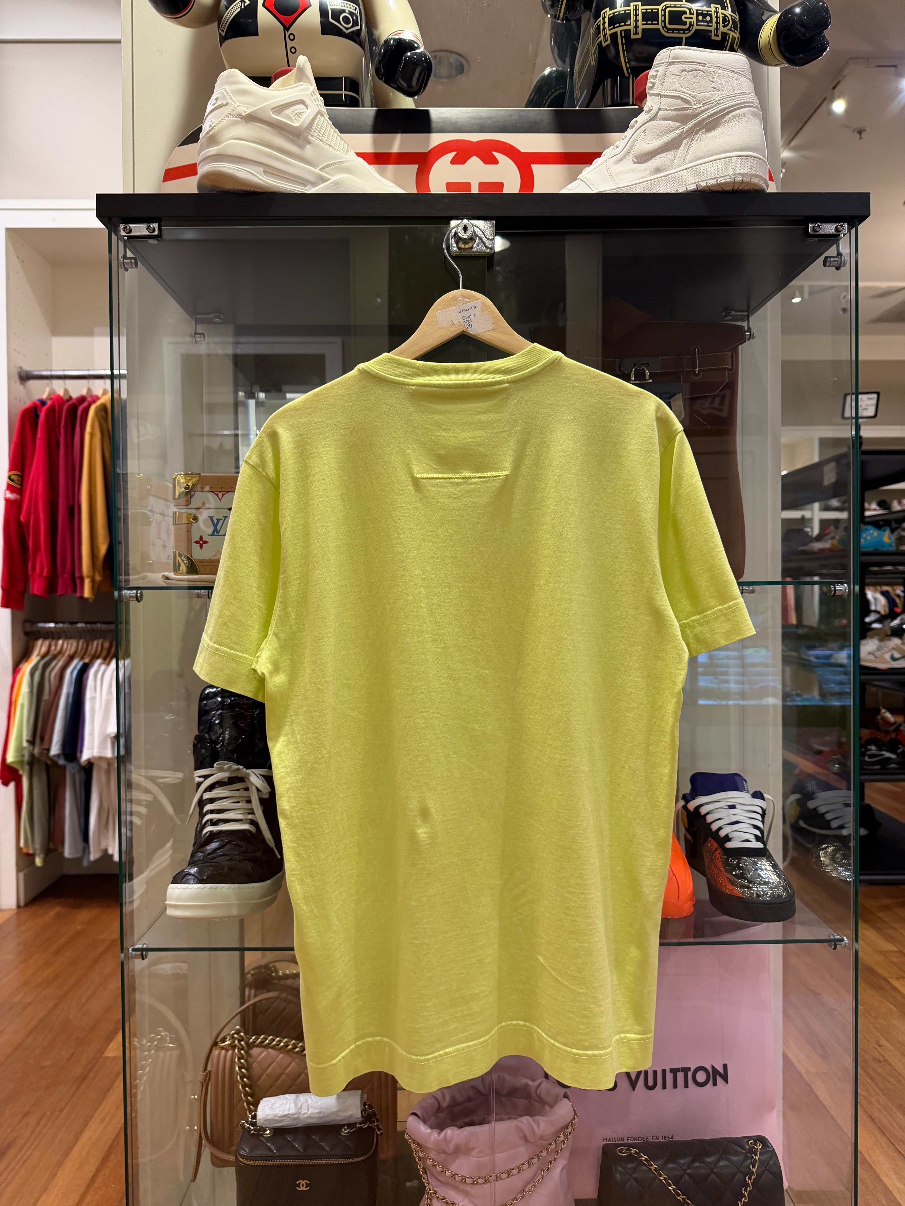 Givenchy Spell Out Tee -
Highlighter