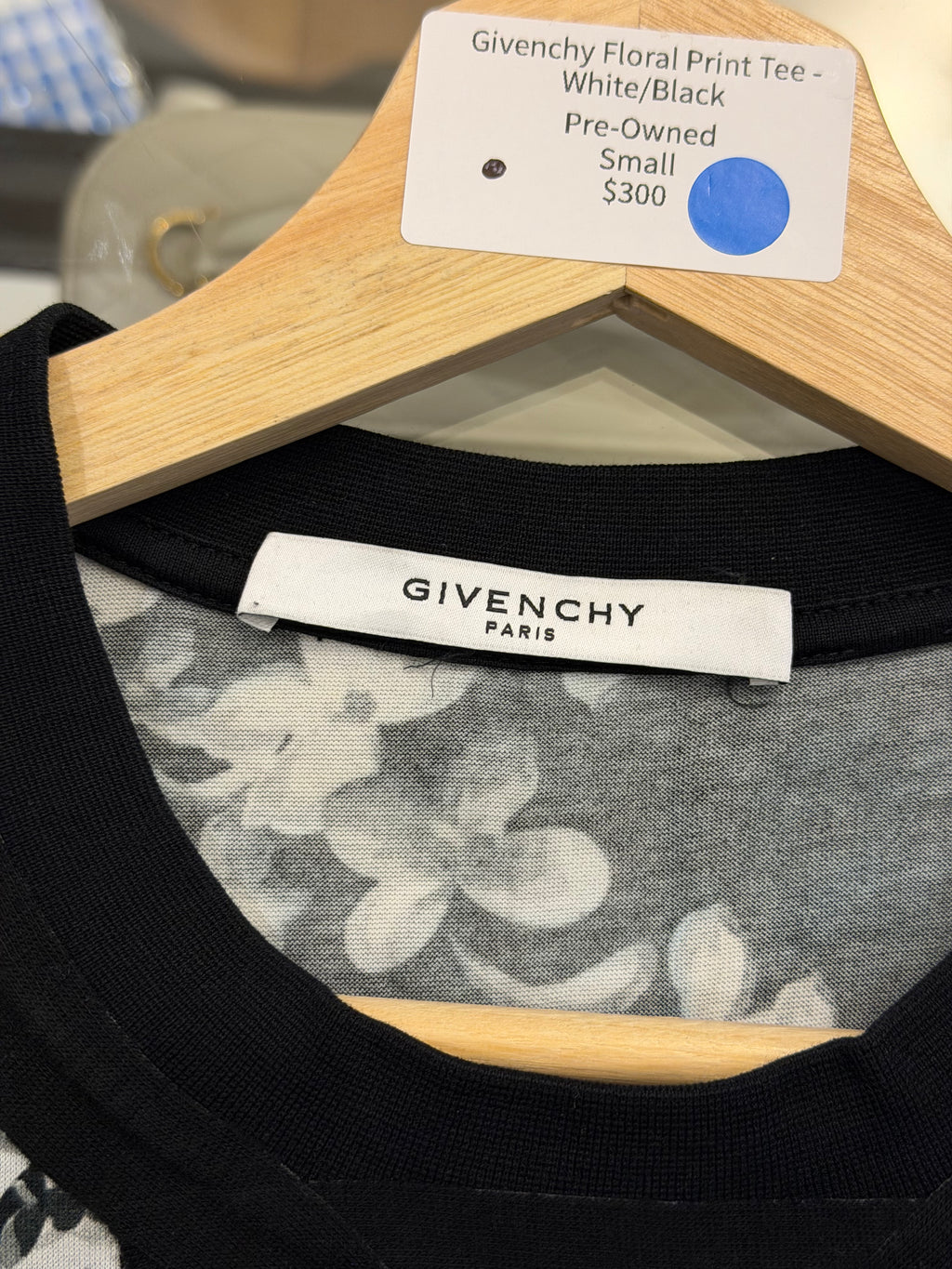 Givenchy Floral Print Tee -
White/Black