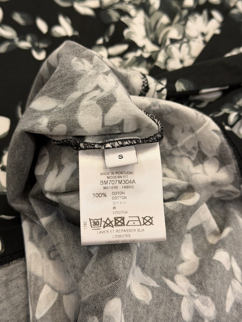 Givenchy Floral Print Tee -
White/Black