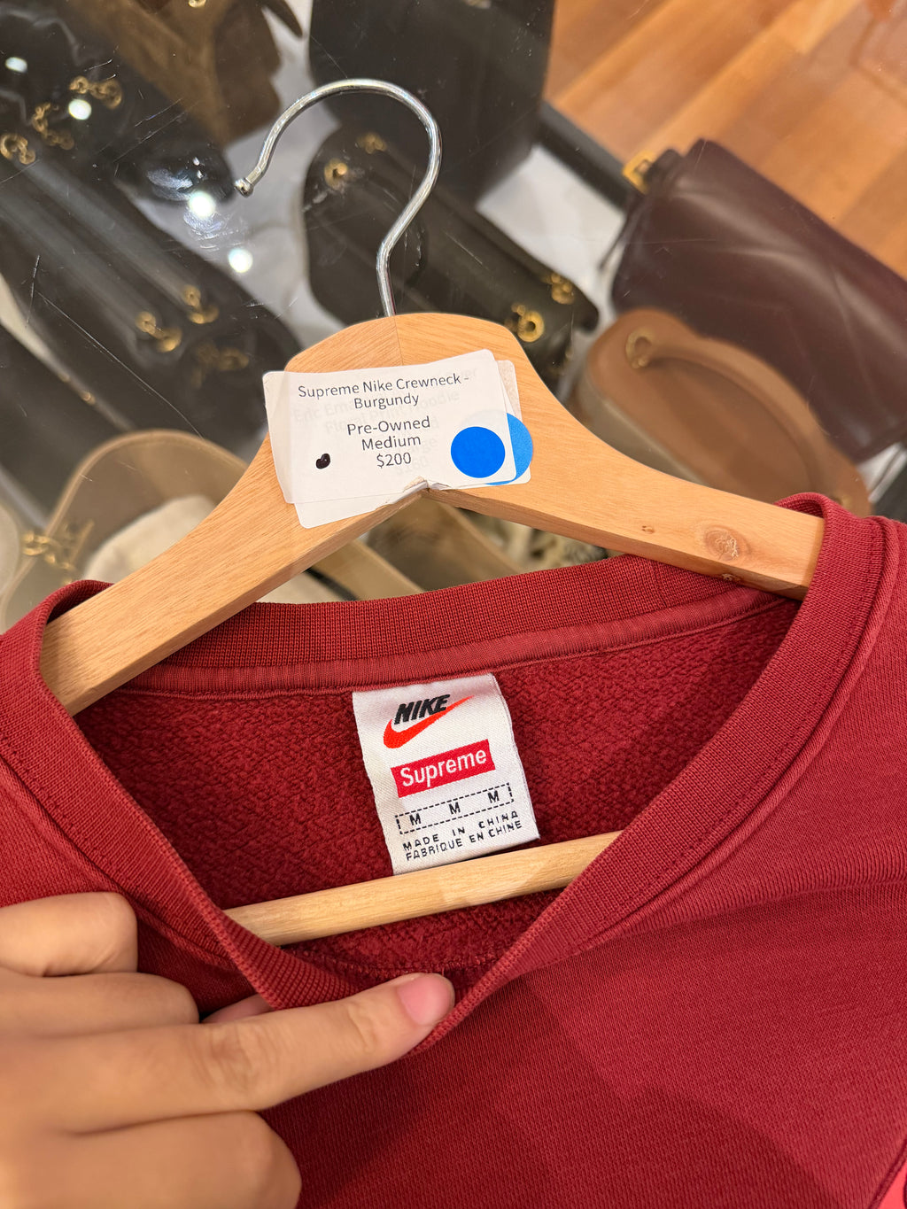Supreme Nike Crewneck-
Burgundy