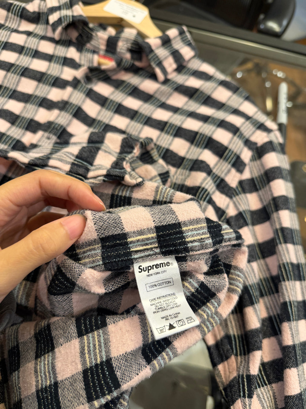 Supreme Plaid ButtonDown
Shirt - Pink/Black