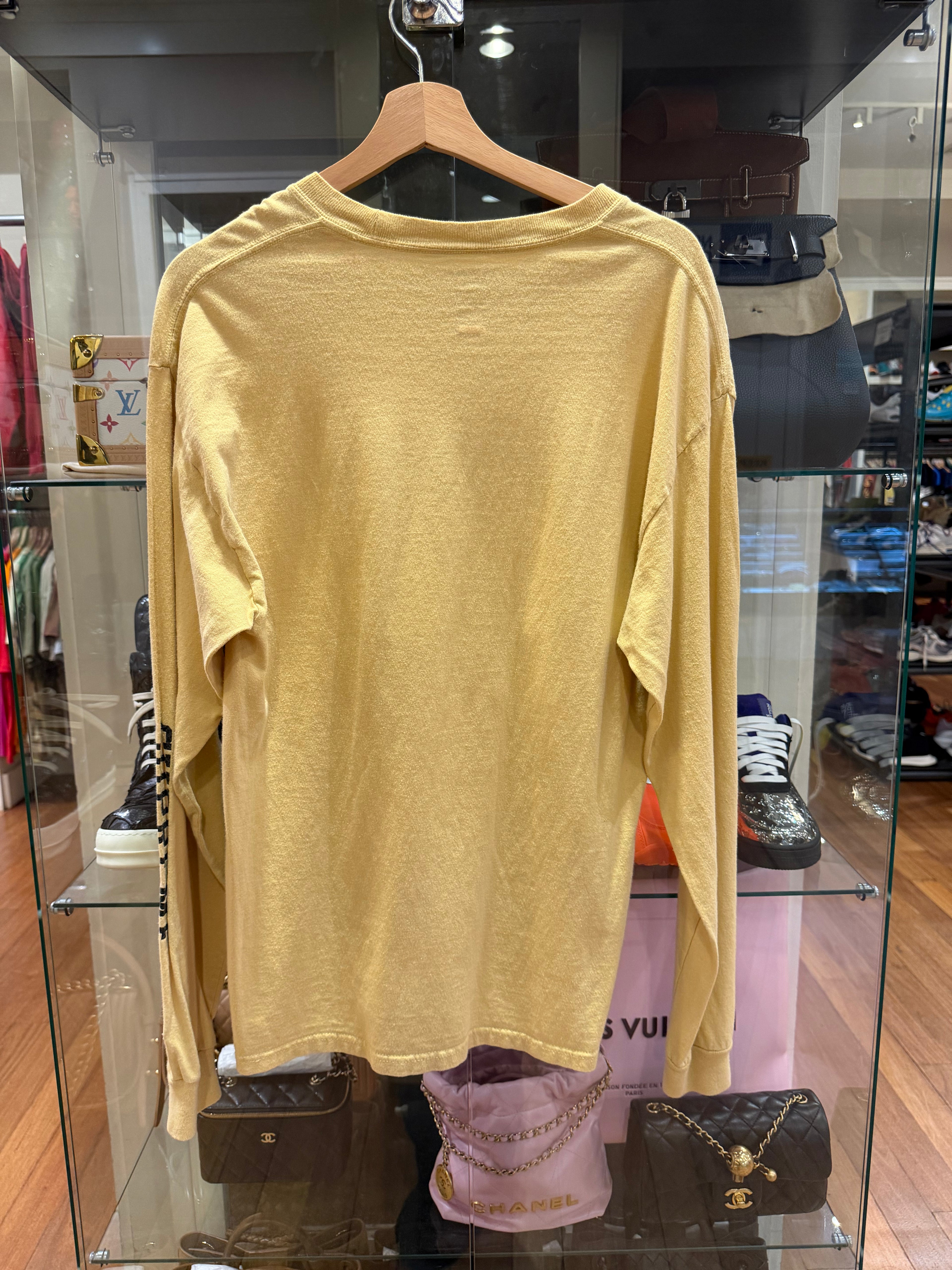 Supreme x
Champion Longsleeve Beige
