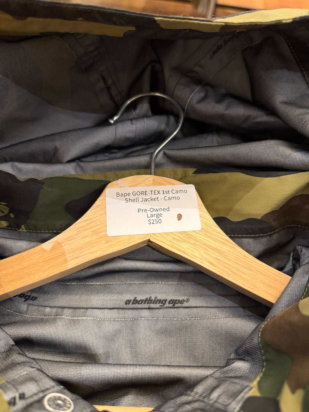 Bape GORE-TEX 1st Camo
Shell Jacket - Camo
