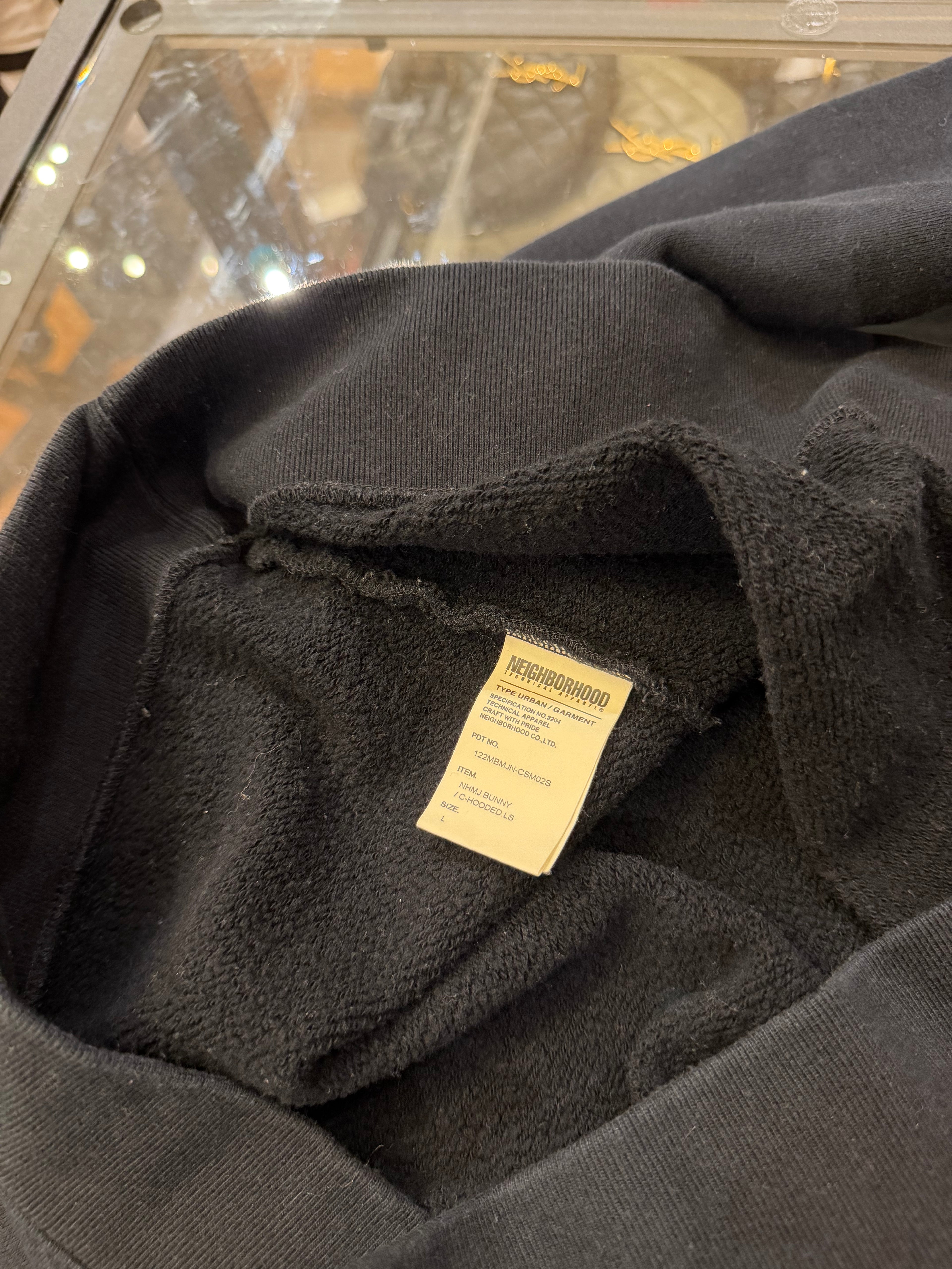 Mastermind Japan x
Neighborhood Bunny Skull
Hoodie - Black