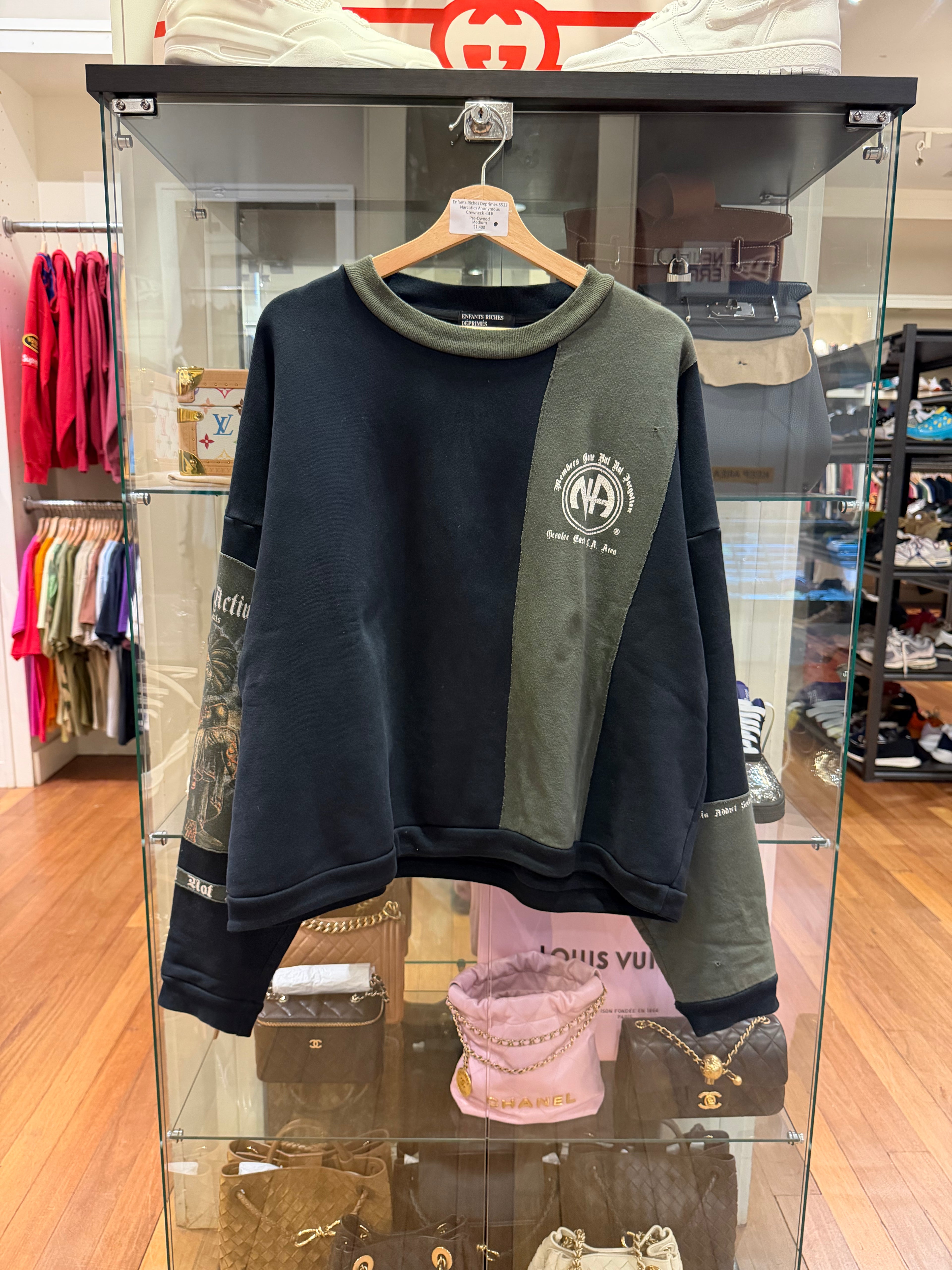 Enfants Riches Deprimes SS23
Narcotics Anonymous
Crewneck -BLK