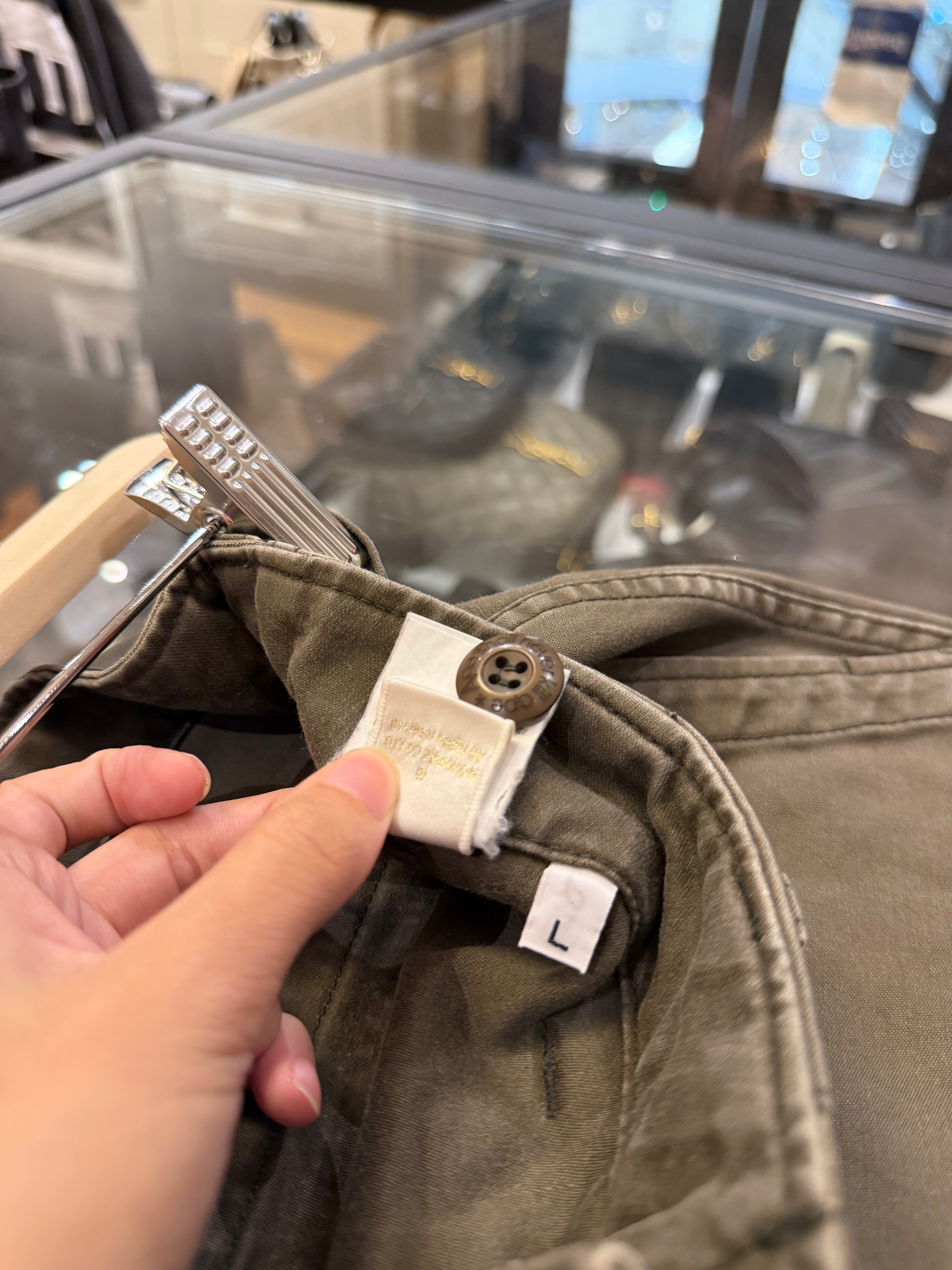 Bape Classic Army Patch
Pants - Olive Khaki