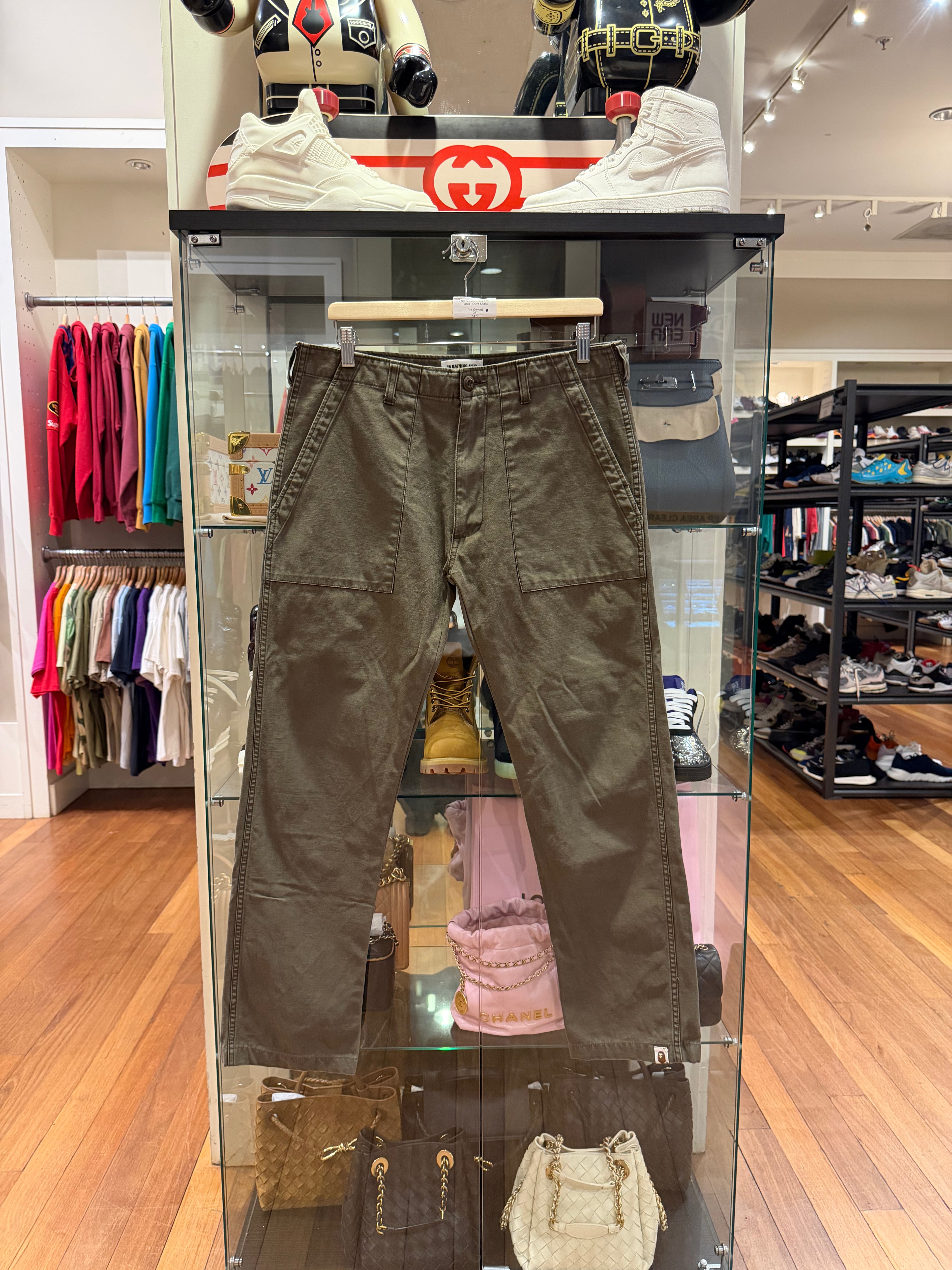 Bape Classic Army Patch
Pants - Olive Khaki