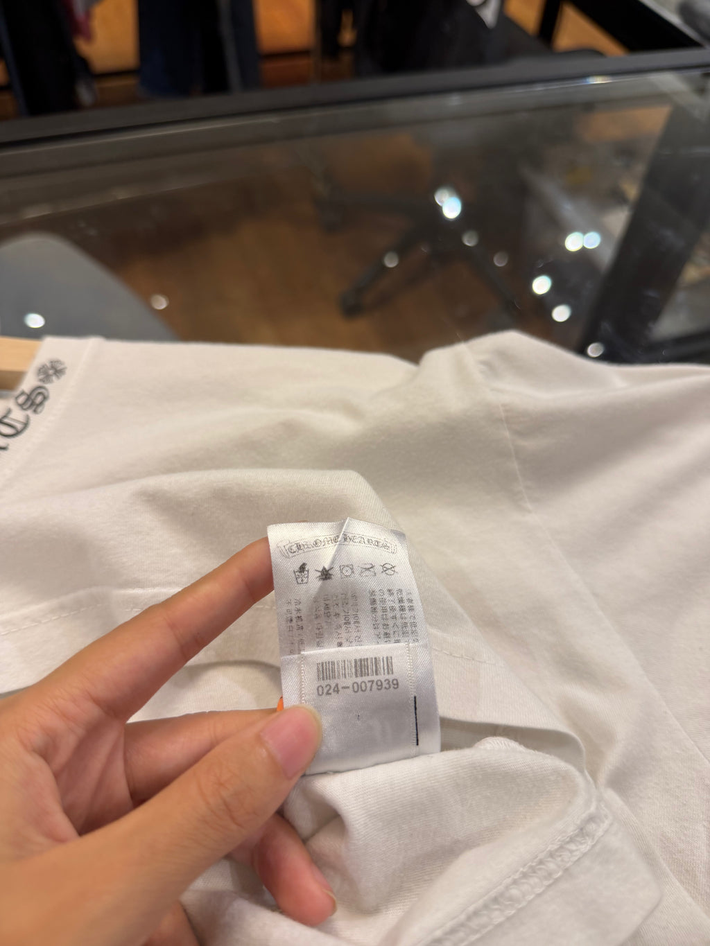 Chrome Hearts Neck Logo
Horseshoe Cross LS Shirt