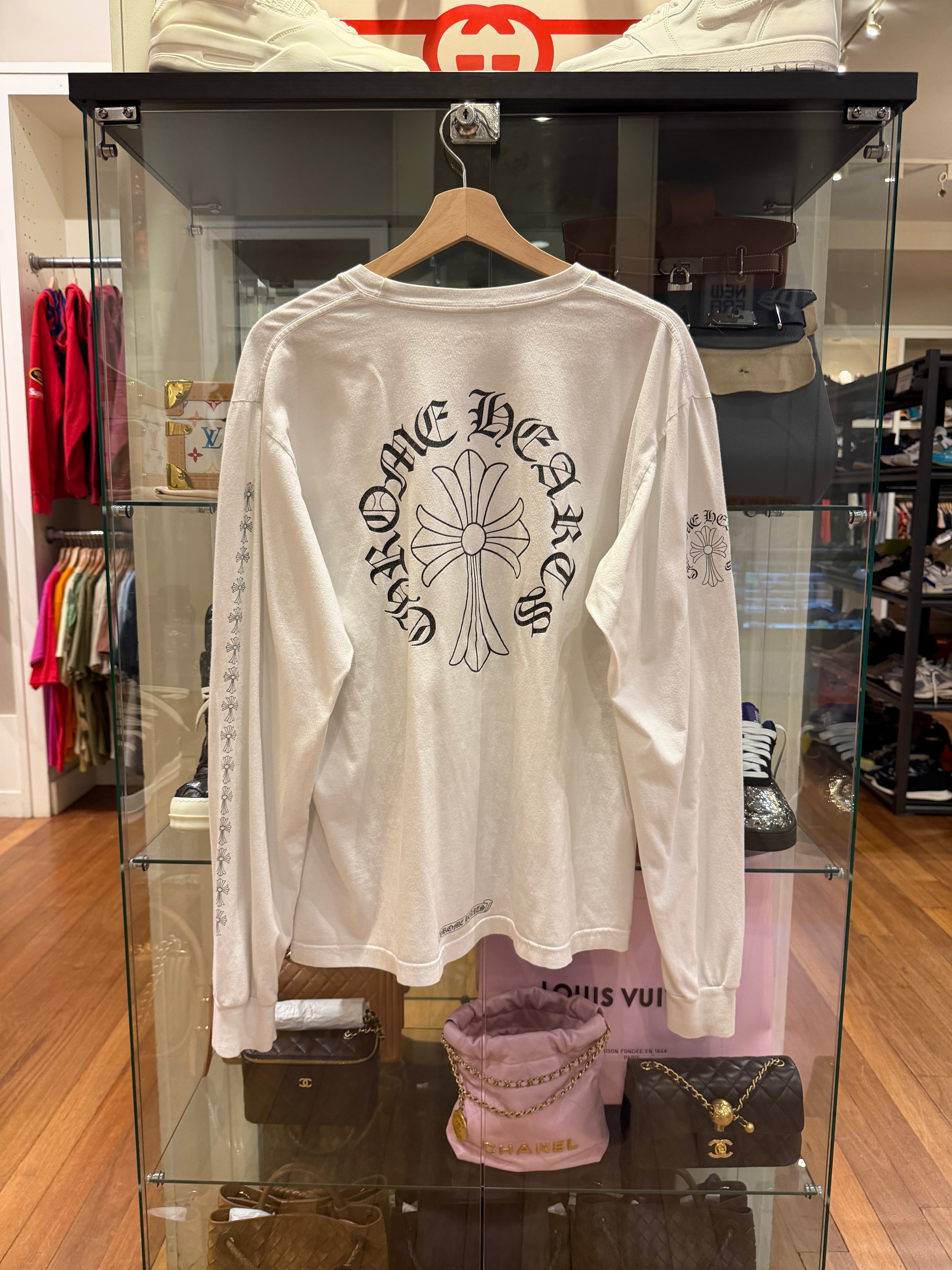 Chrome Hearts Neck Logo
Horseshoe Cross LS Shirt