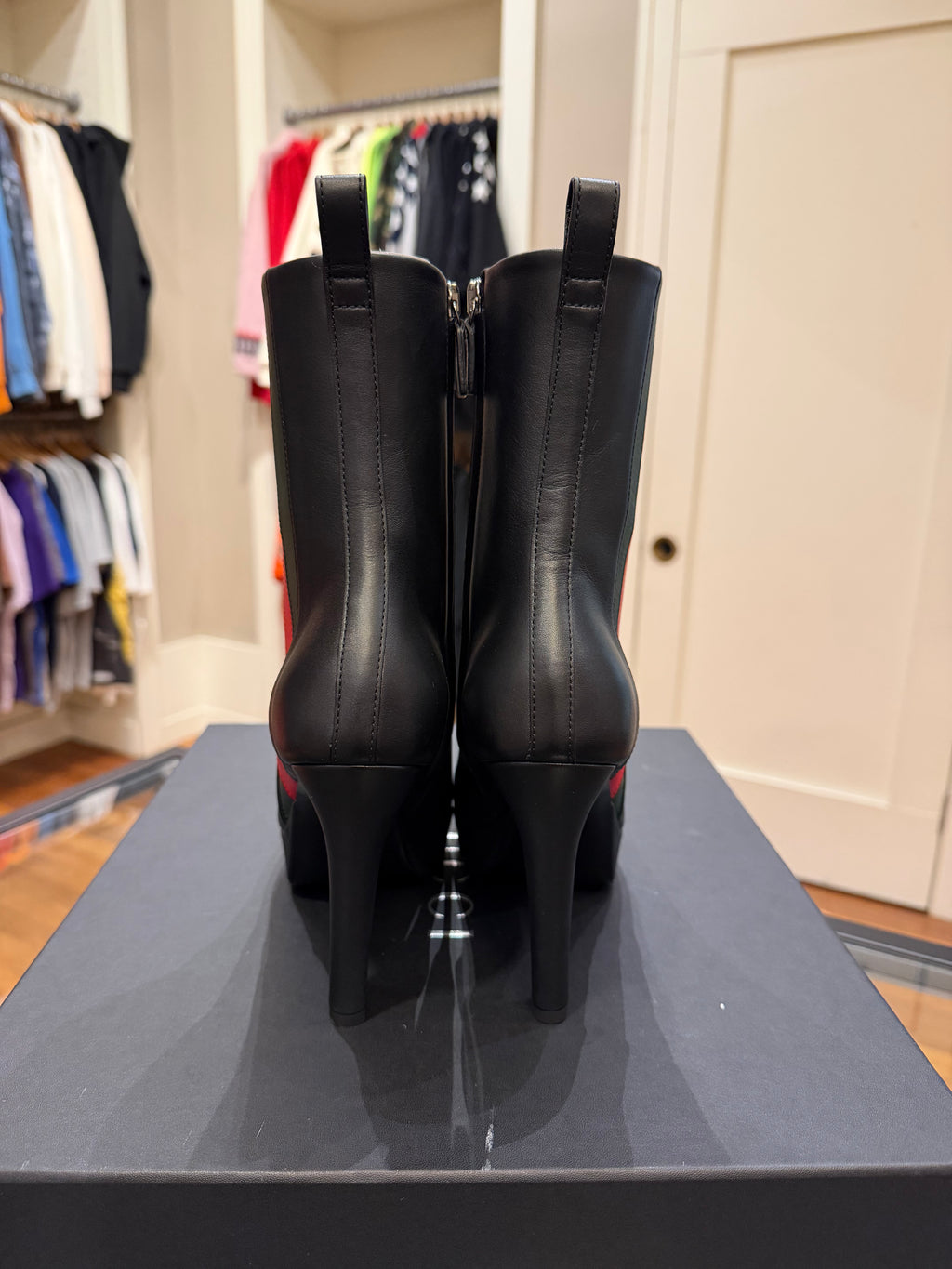 Gucci Women’s Galleria Bootie in Black Leather