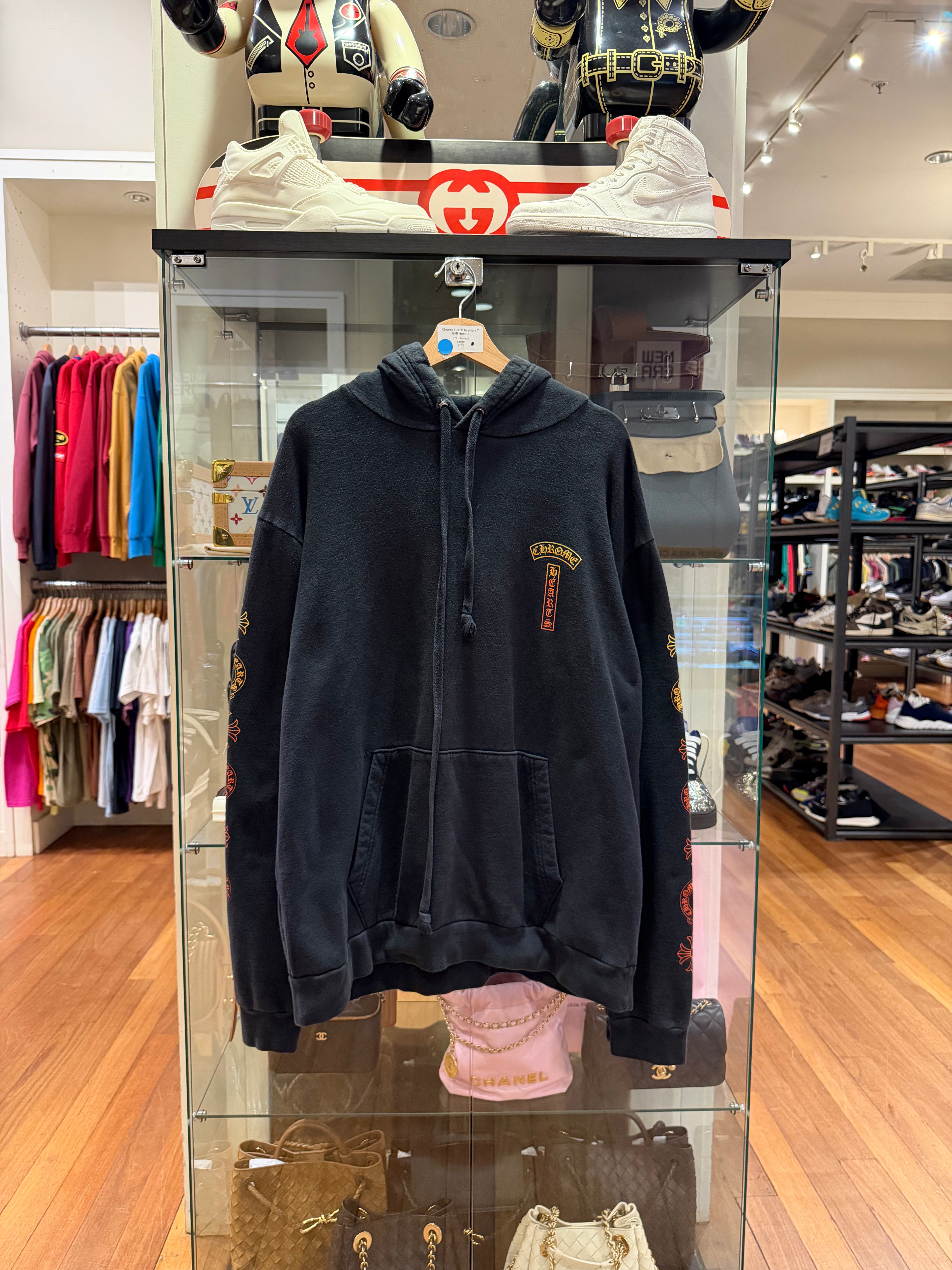 Chrome Hearts Graident T
BAR Hoodie
