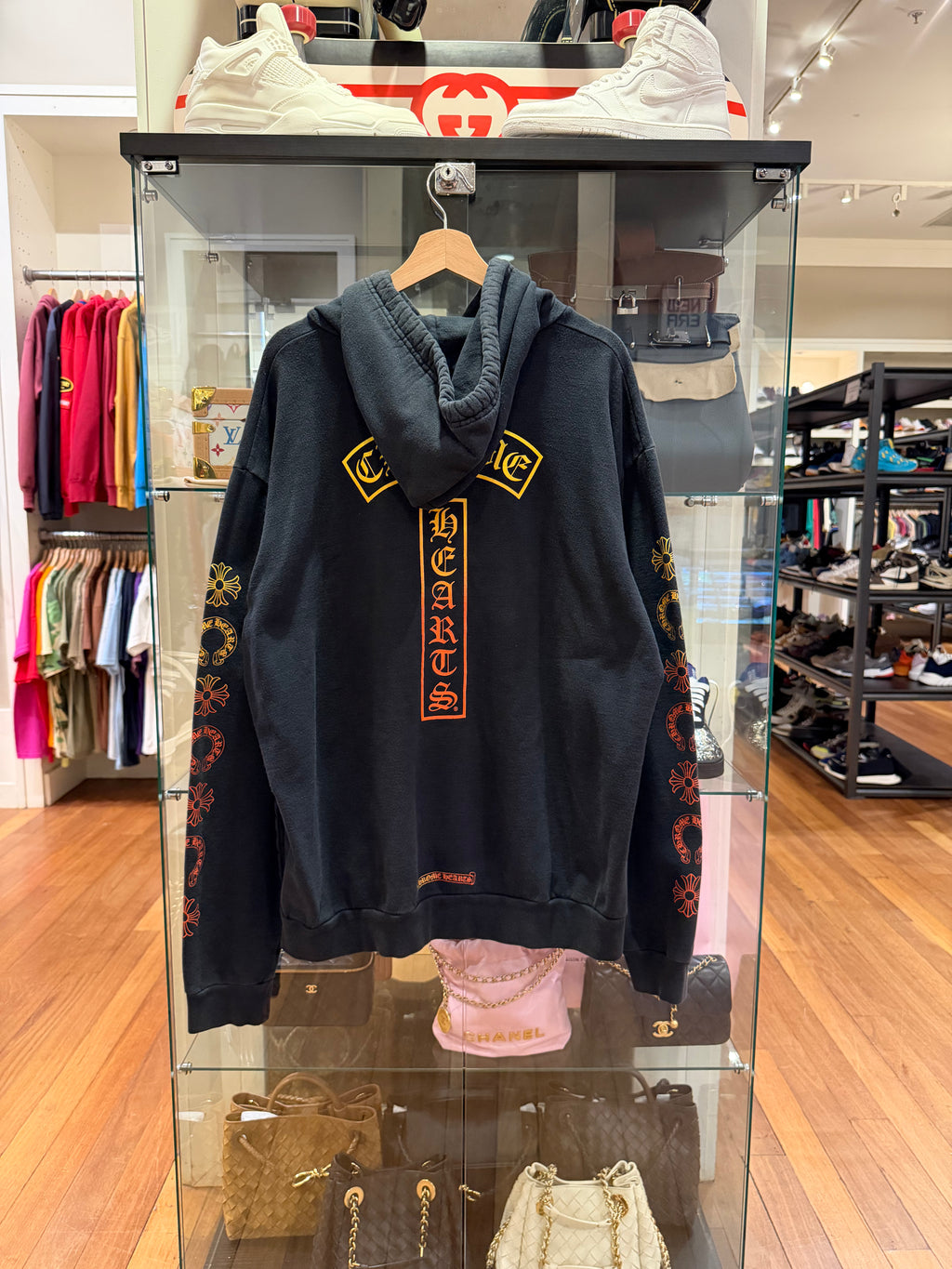 Chrome Hearts Graident T
BAR Hoodie
