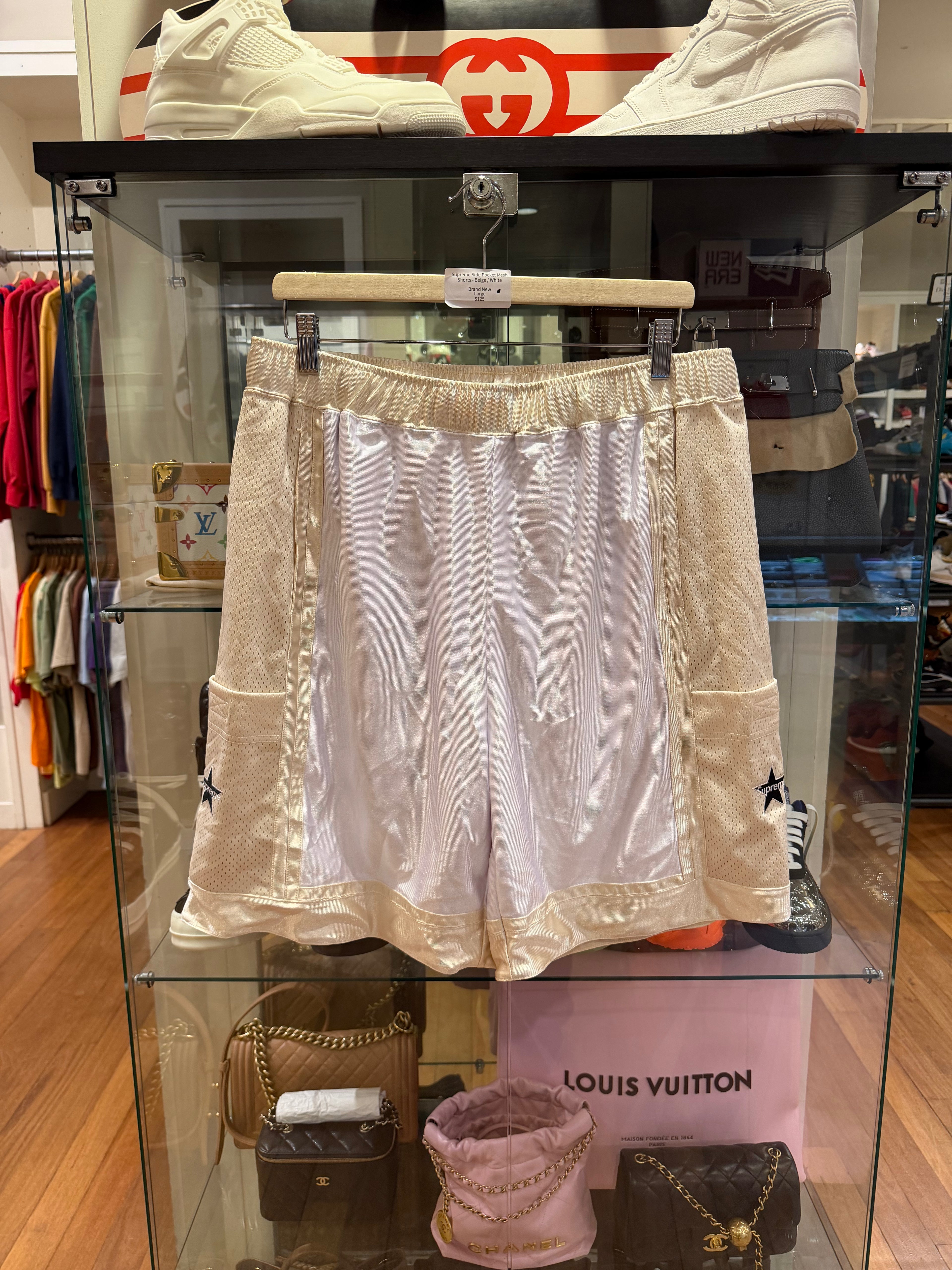 Supreme Side Pocket Mesh
Shorts