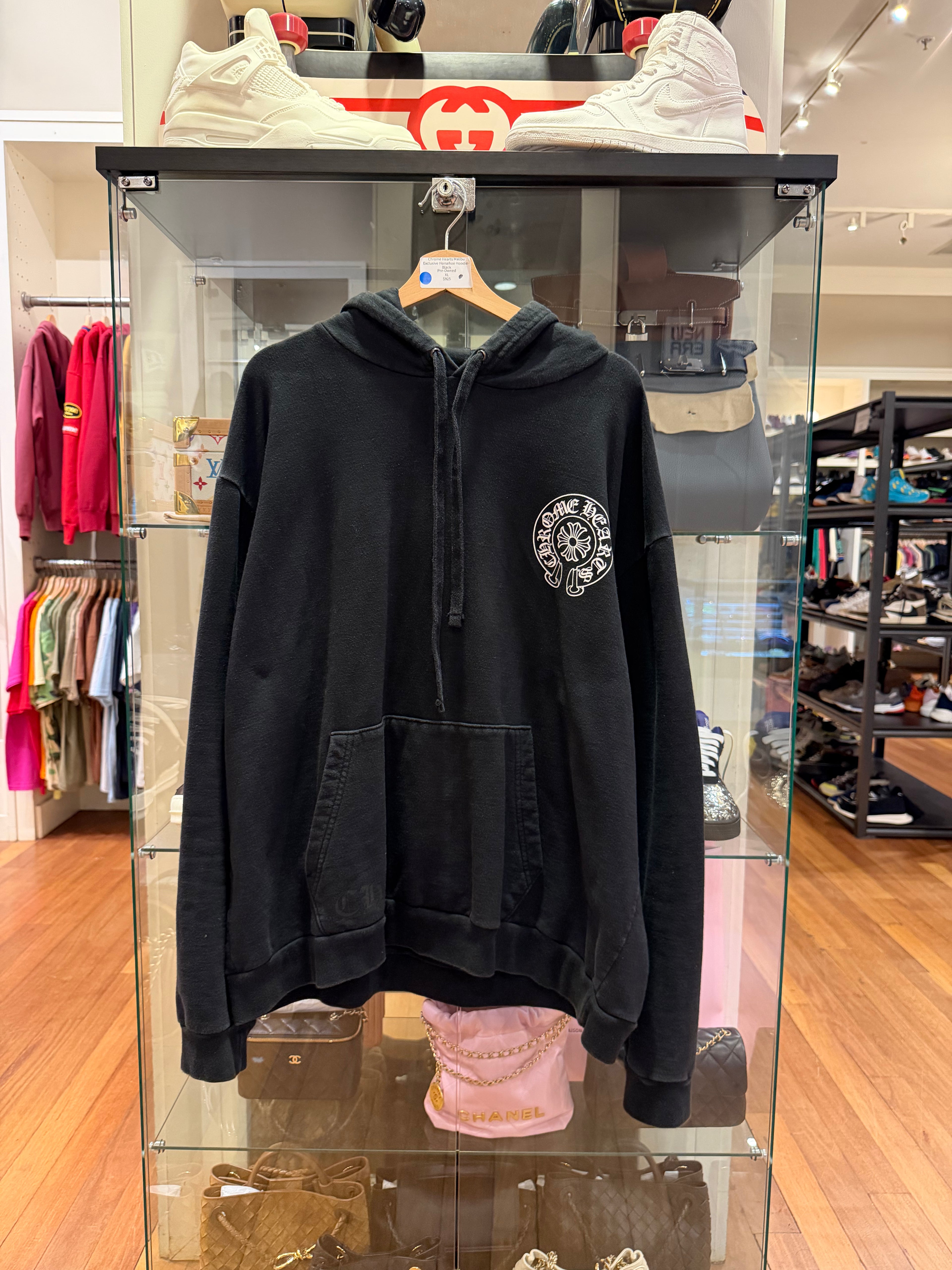 Chrome Hearts Malibu
Exclusive Horsehoe Hoodie