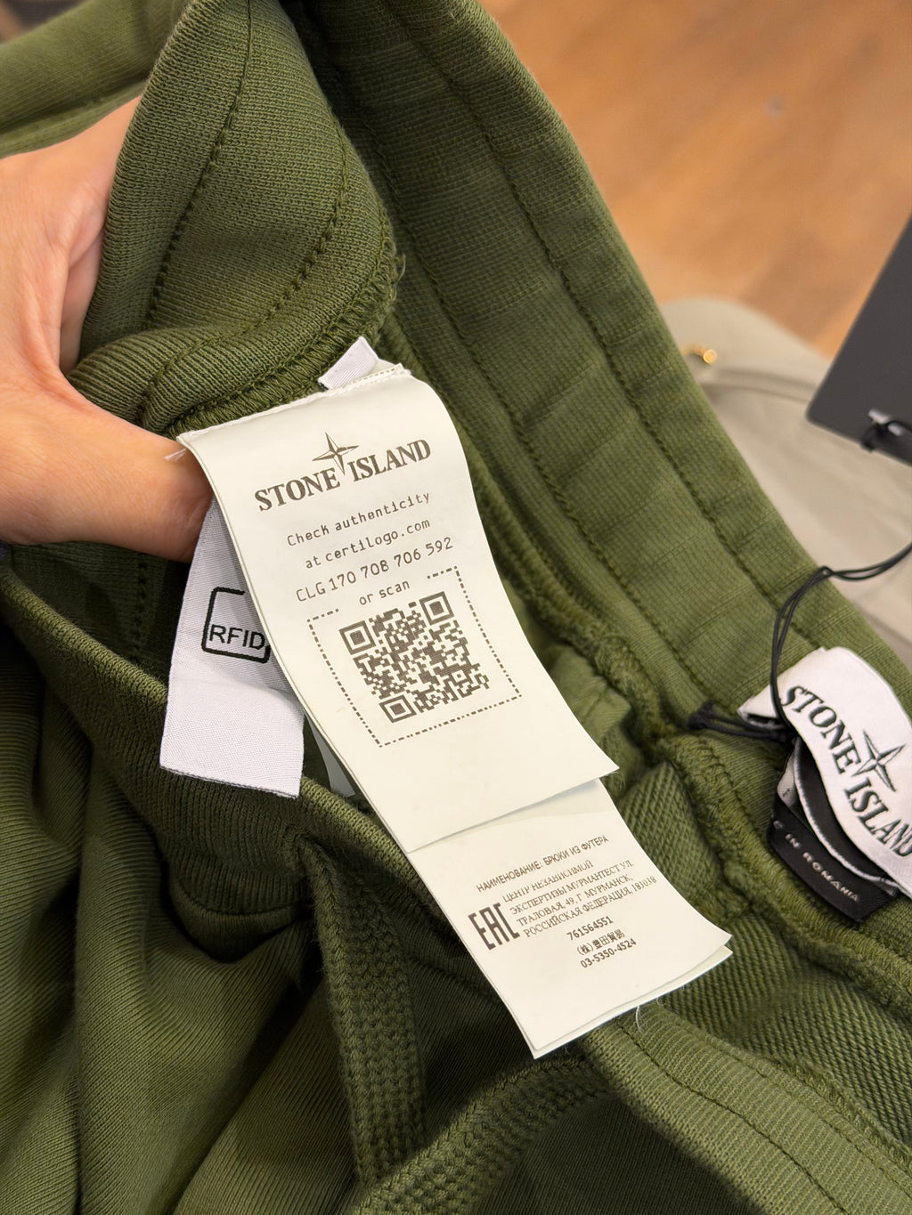 Stone Island Green
Sweatpants