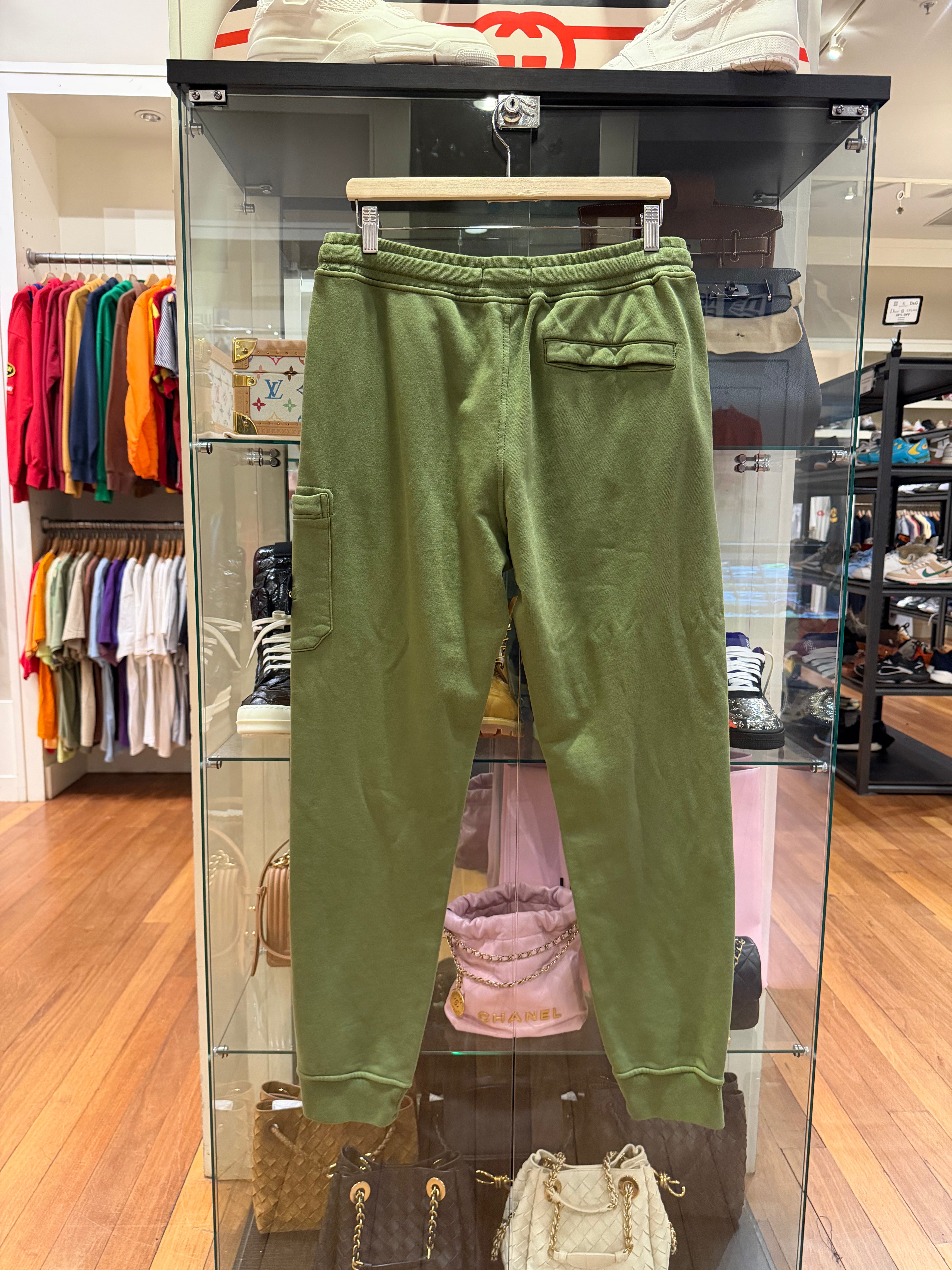 Stone Island Green
Sweatpants