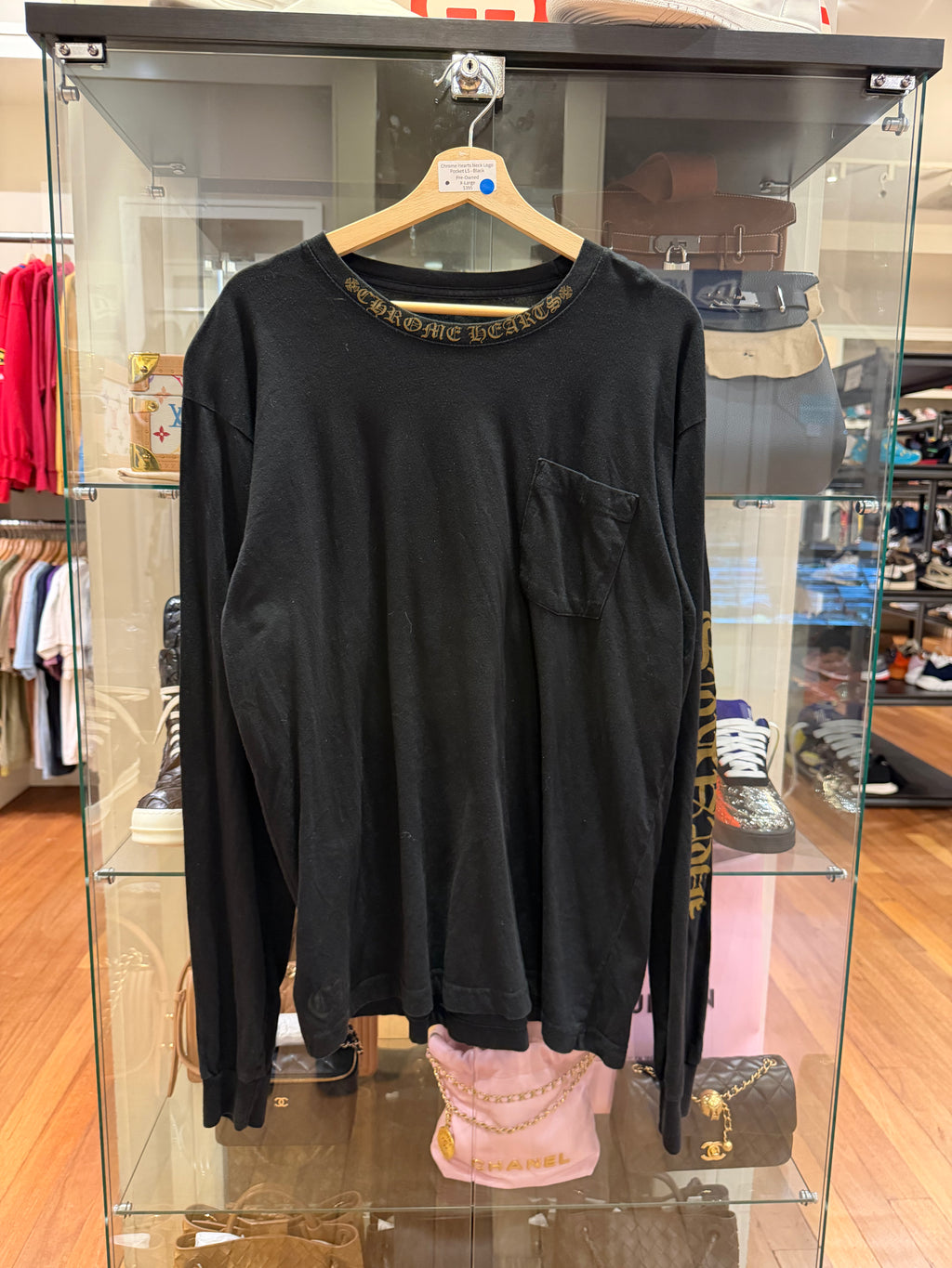 Chrome Hearts Neck Logo
Pocket LS - Black