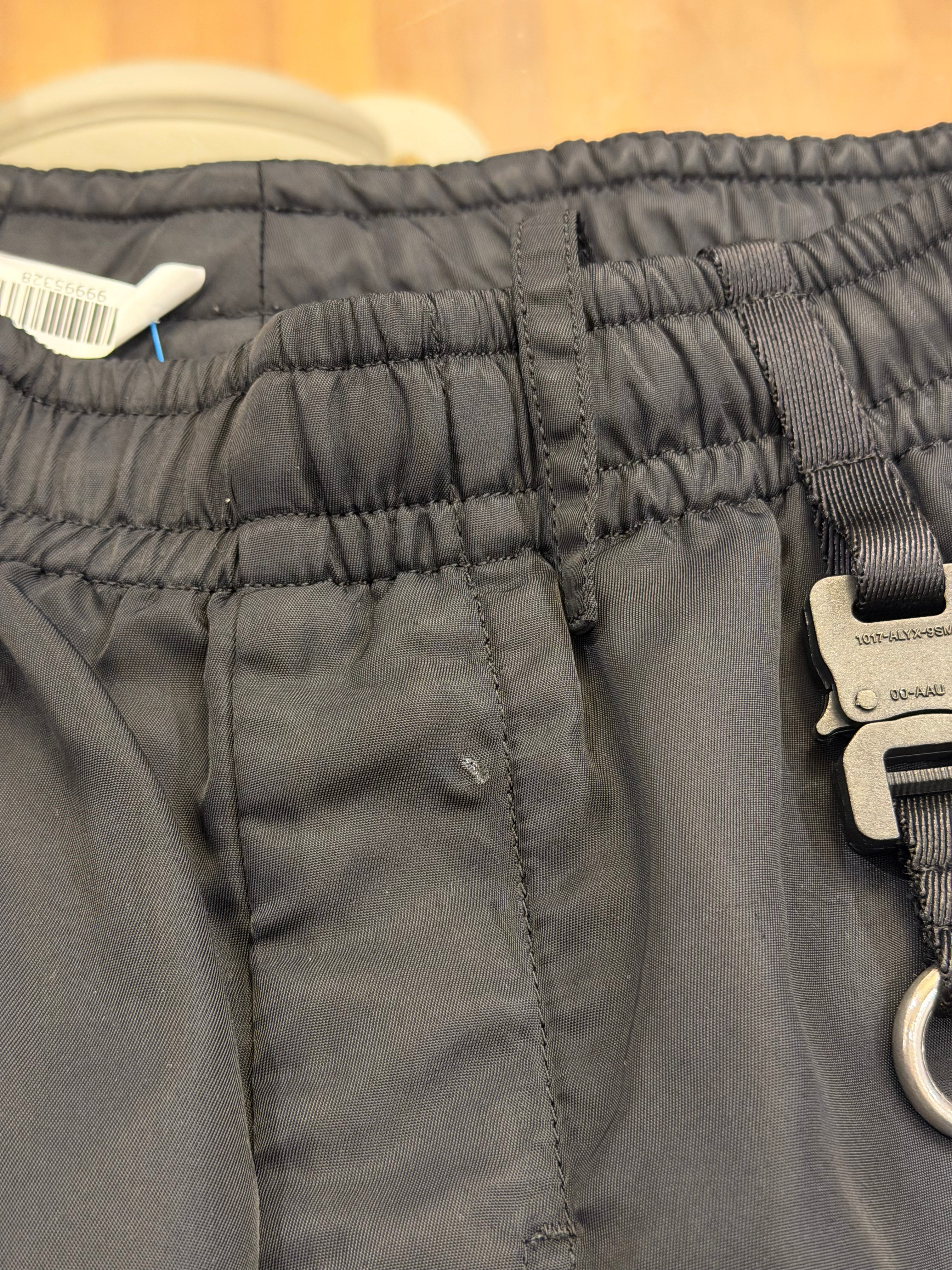 1017 Alyx 9SM Black Nylon
Pants