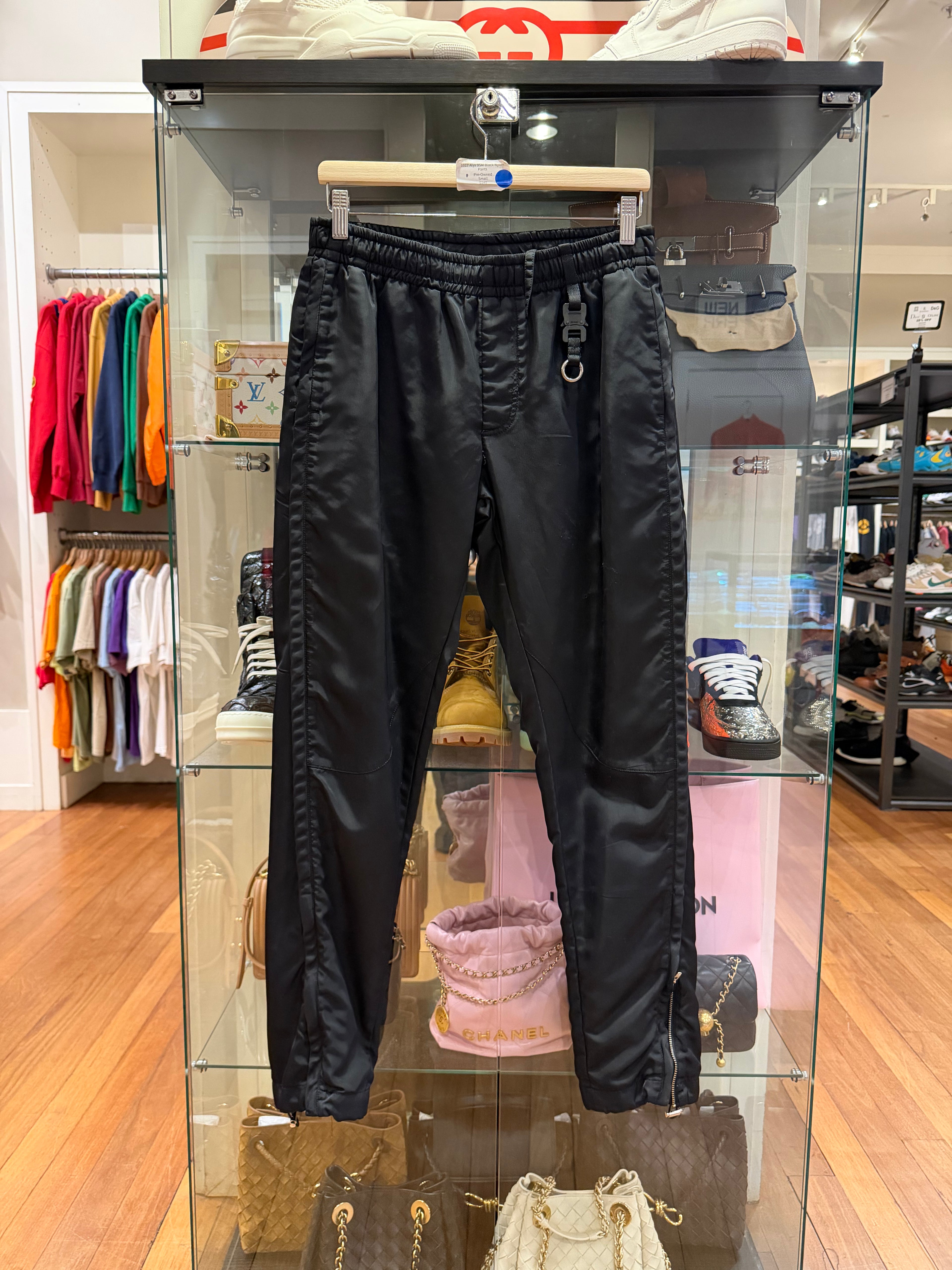 1017 Alyx 9SM Black Nylon
Pants