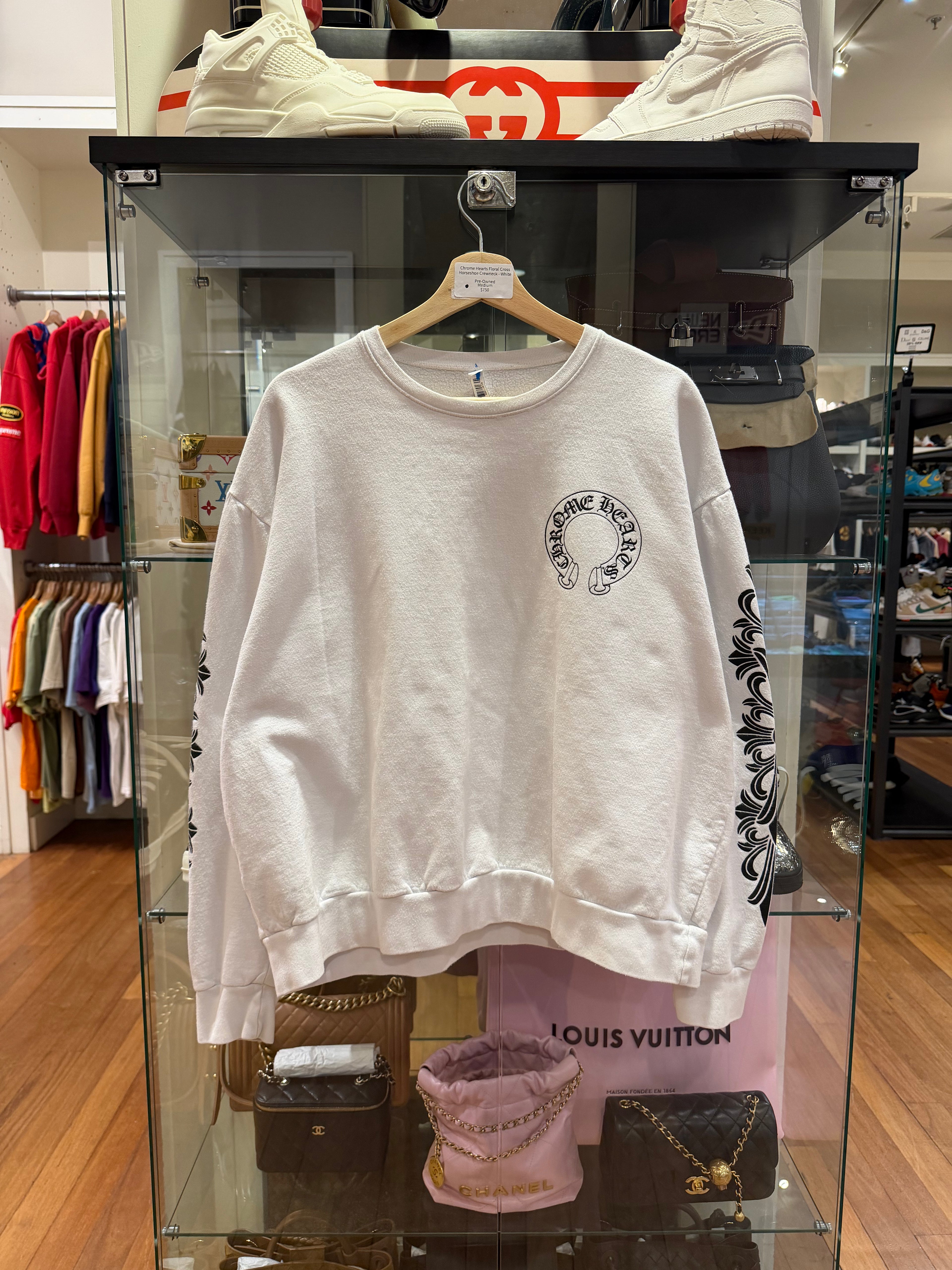 Chrome Hearts Floral Cross
Horseshoe Crewneck