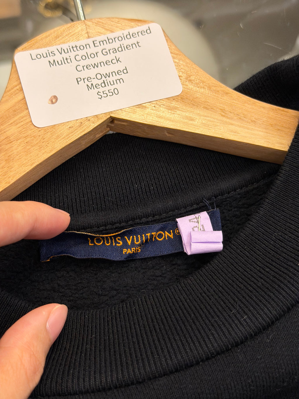 Louis Vuitton Embroidered
Multi Color Gradient
Crewneck