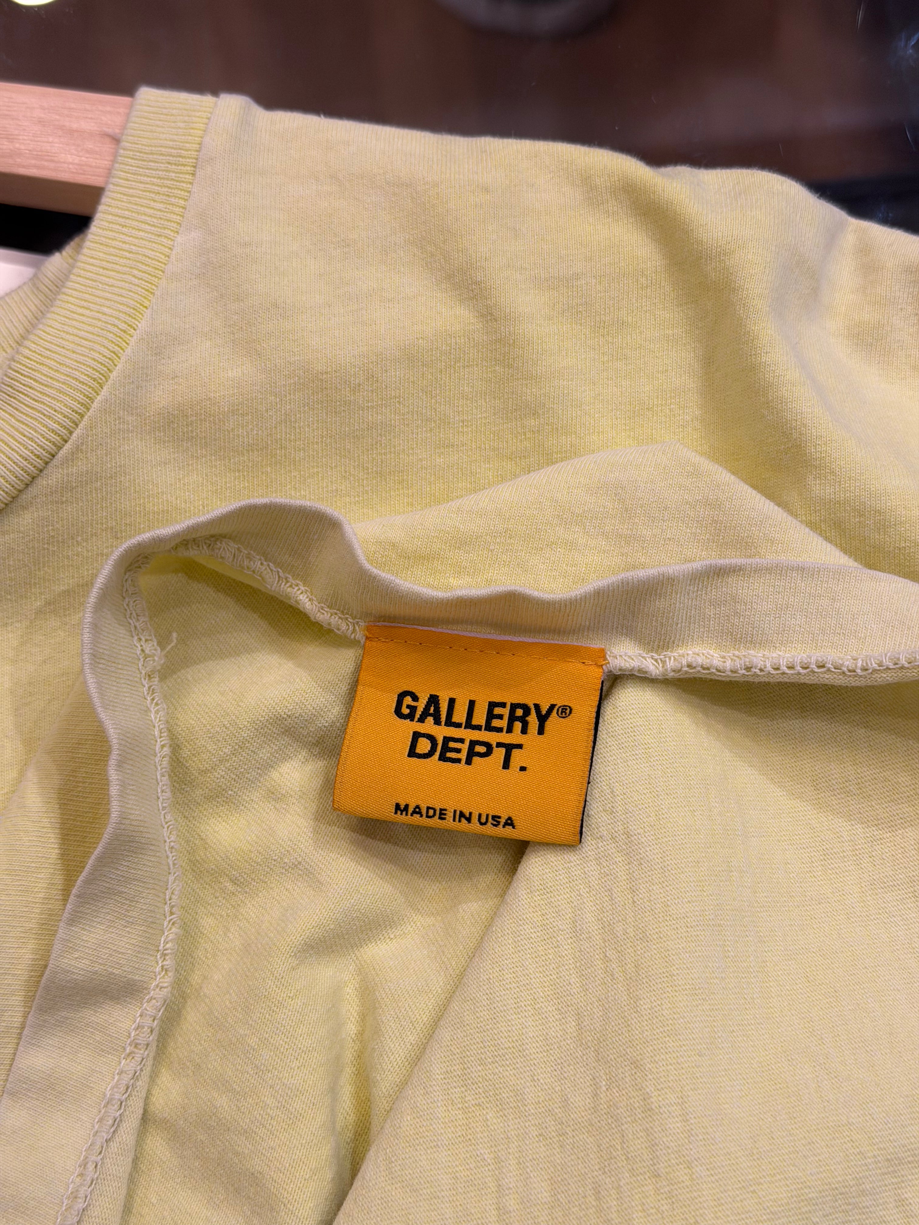Gallery Dept. x ASICS Glitter
Tee - Yellow