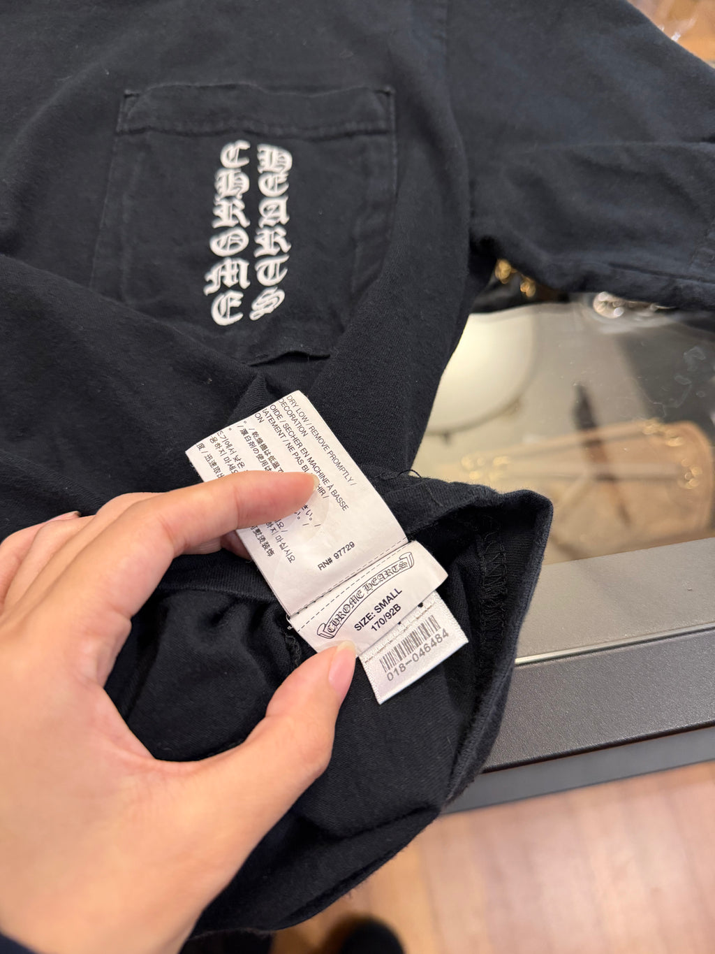Chrome Hearts Gothic
Hollywood Usa Fuck You Logo
Tee - Black