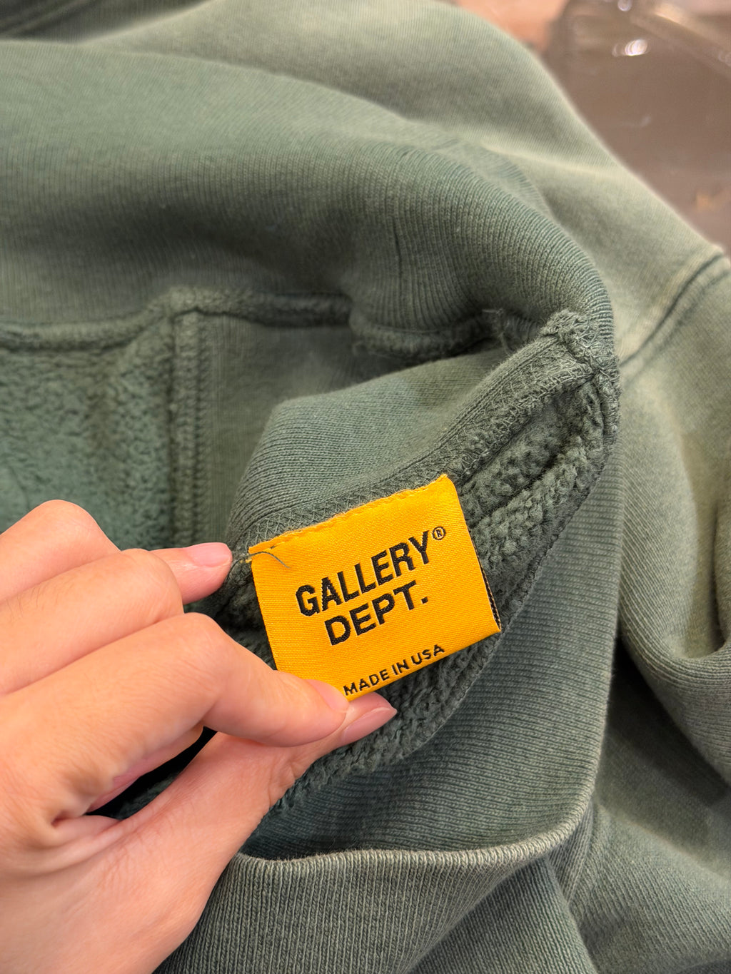 Gallery Dept. Center Logo
Hoodie - Green