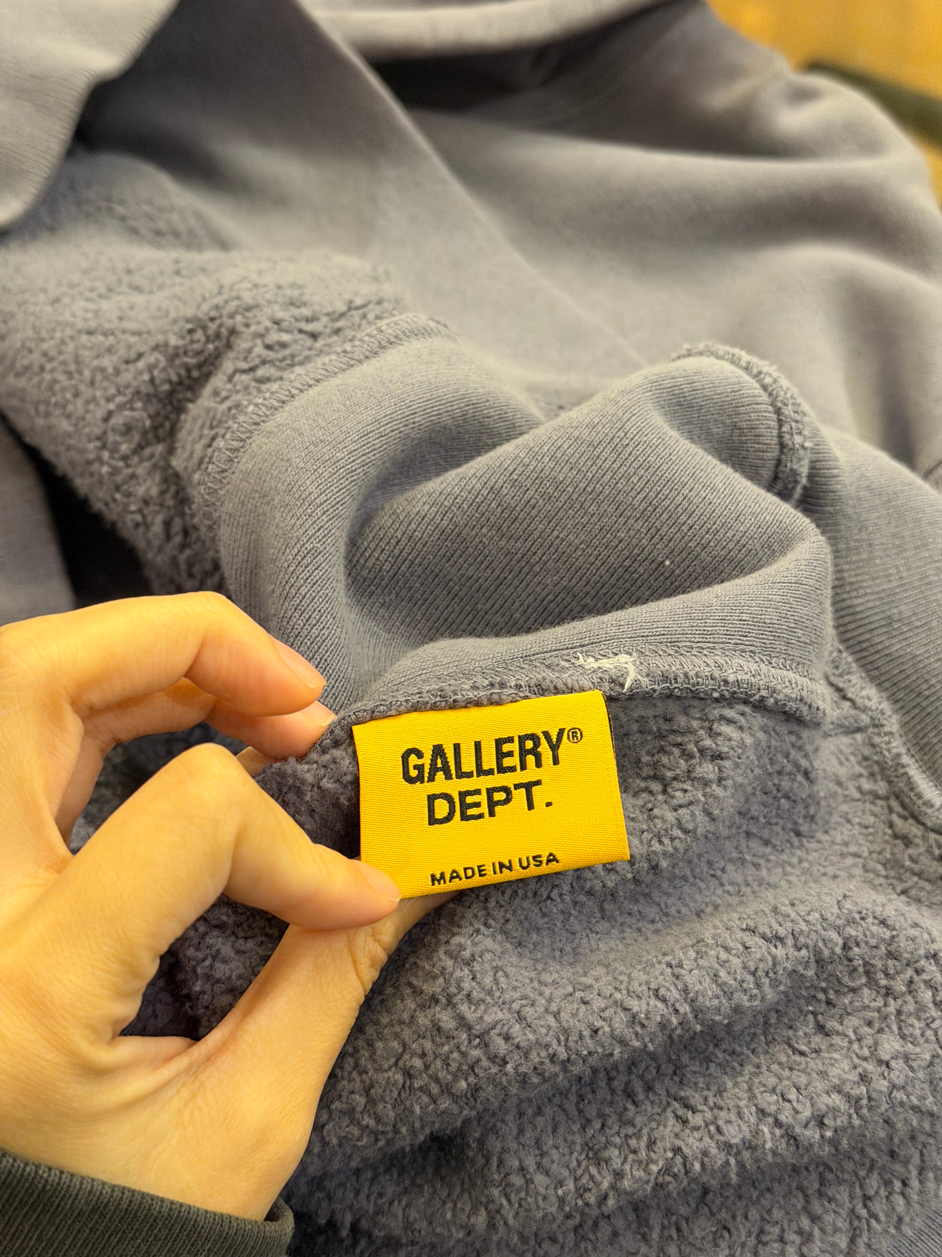 Gallery Dept Property Washed
Hoodie - Blue