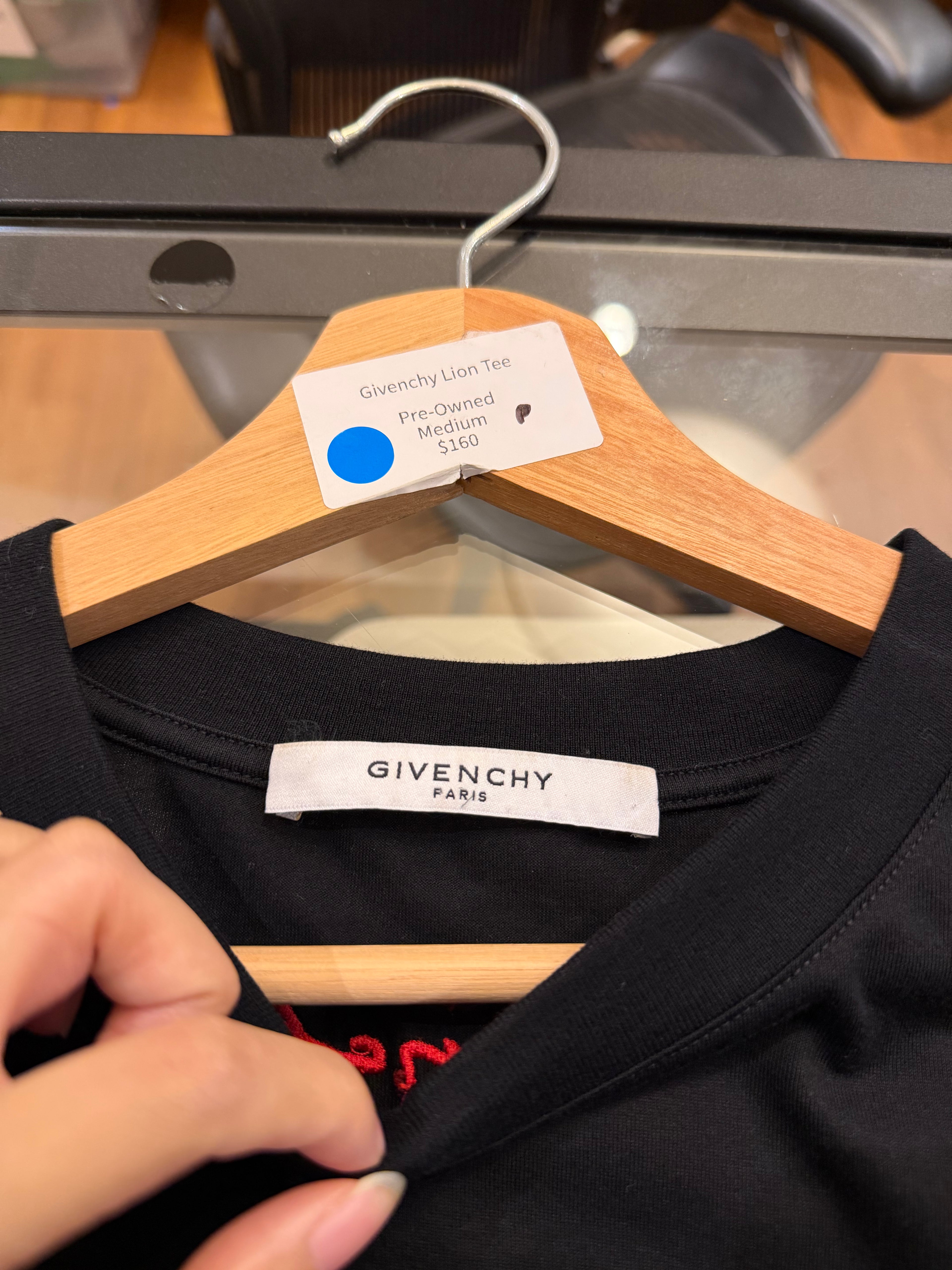 Givenchy Lion Tee