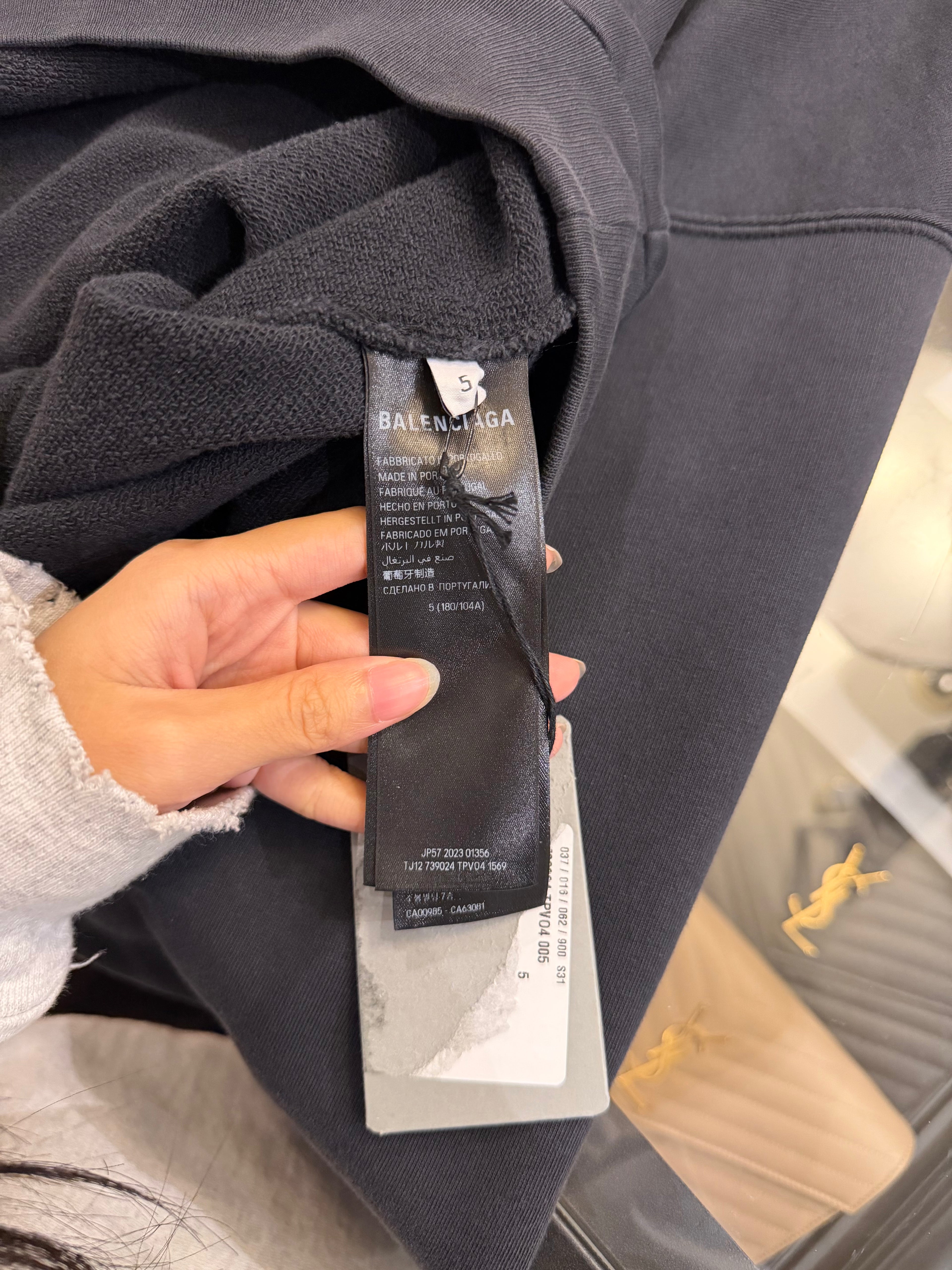 Balenciaga DIY Metal Logo
Hoodie
