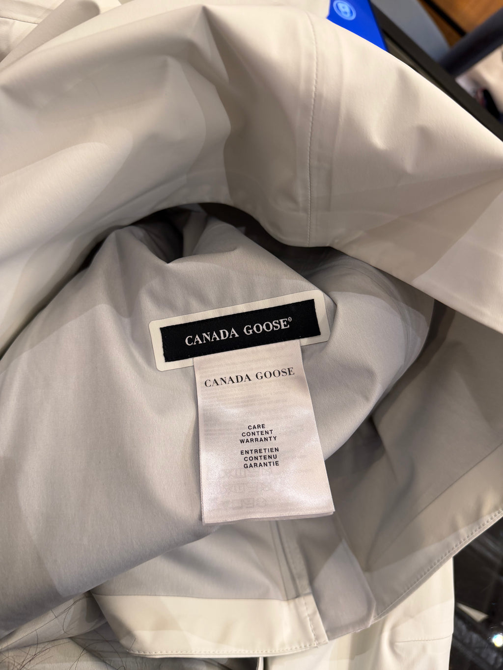 Canada Goose Kenora Rain
Jacket - White