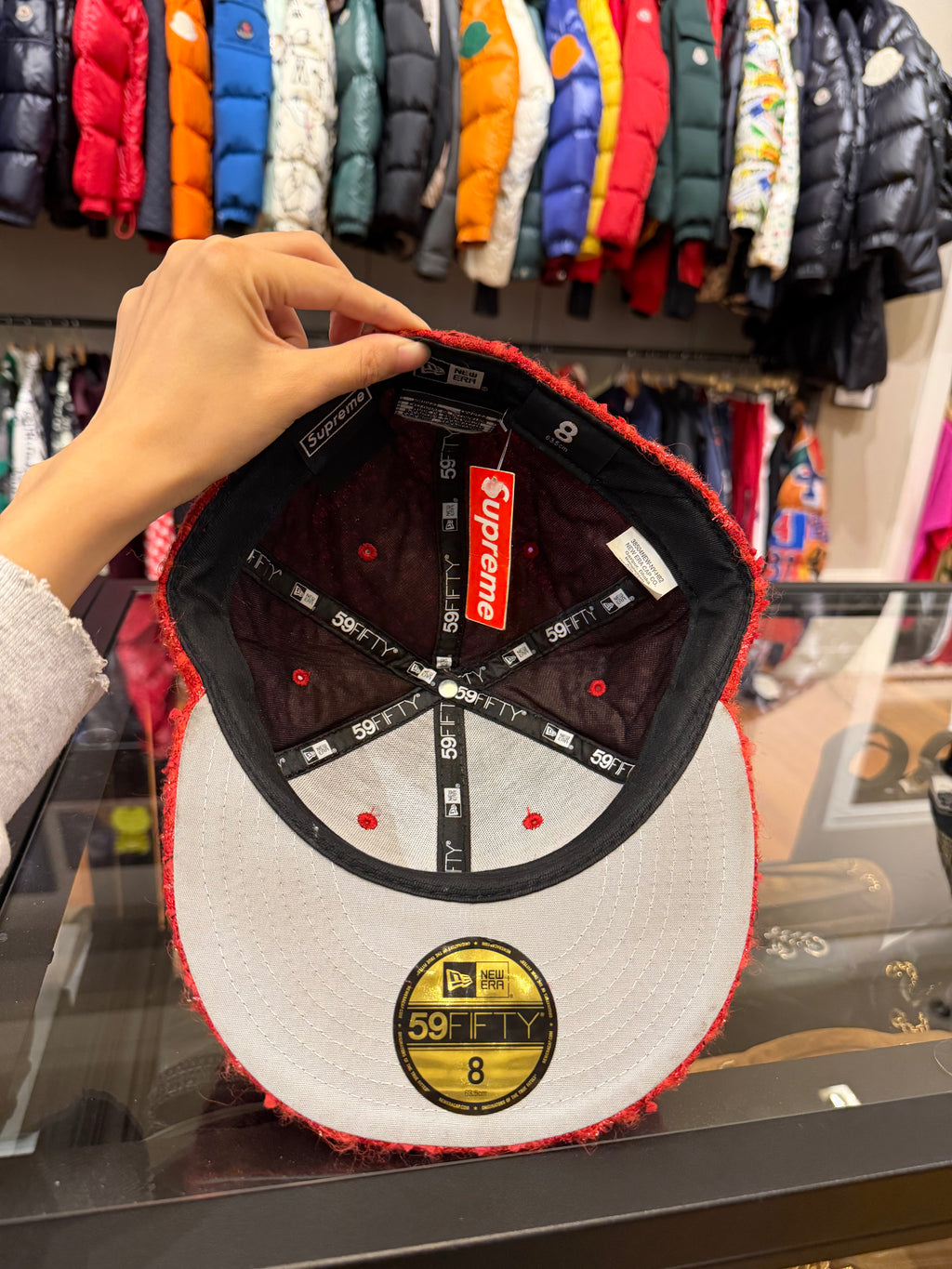 Supreme Bouclé Box Logo New Era®
59FIFTY Fitted Cap