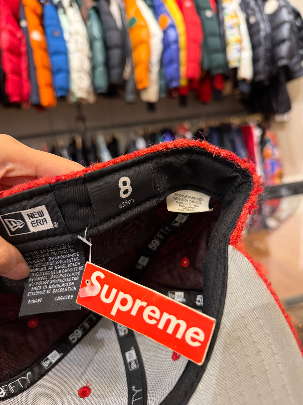 Supreme Bouclé Box Logo New Era®
59FIFTY Fitted Cap