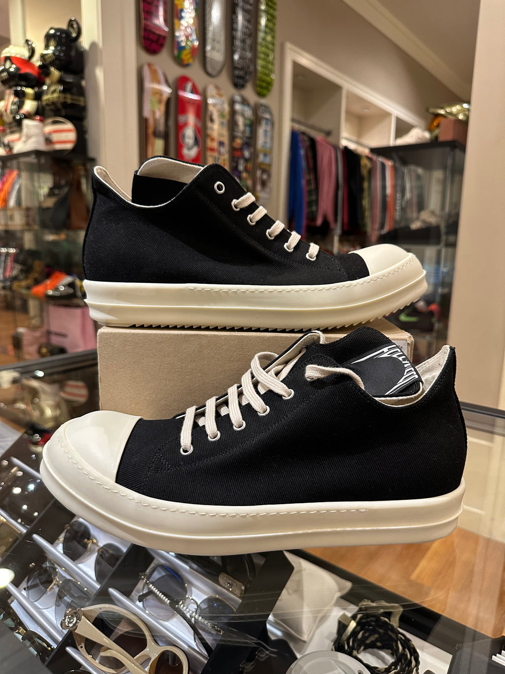 Rick Owens Hollywood Ramone Low Top Sneakers