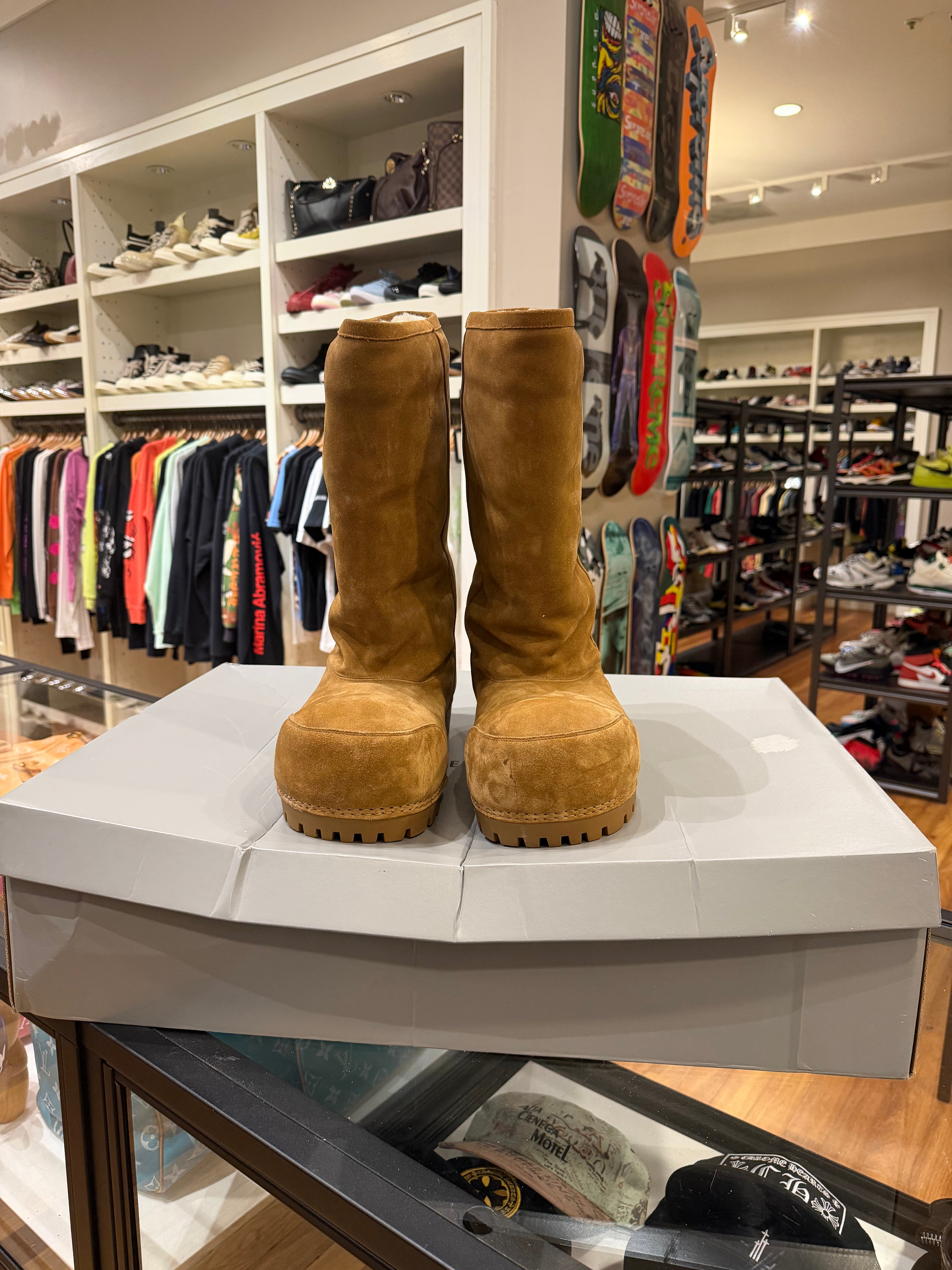 Balenciaga Alaska Fur High Boots - Camel