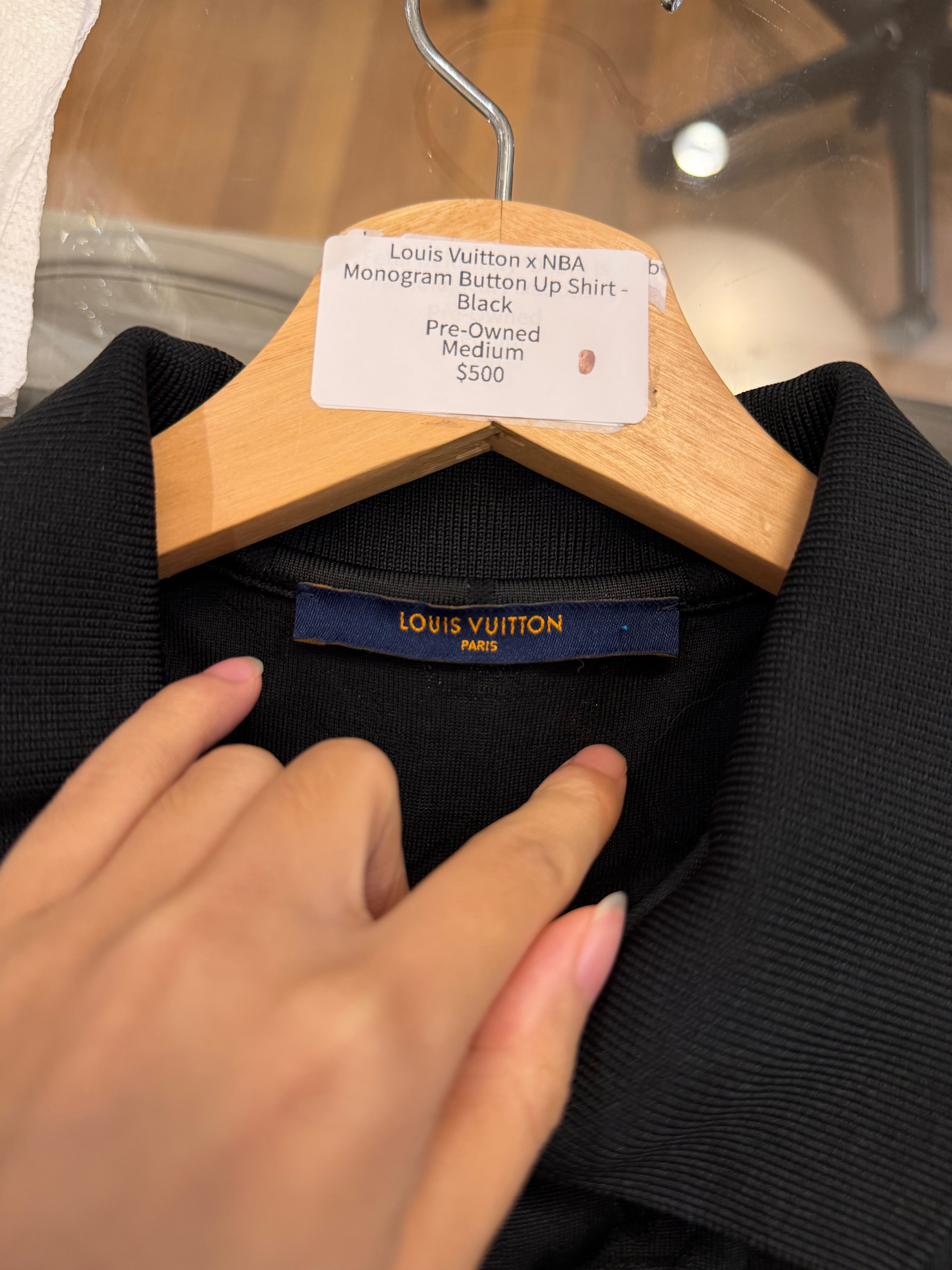 Louis Vuitton x NBA
Monogram Button Up Shirt